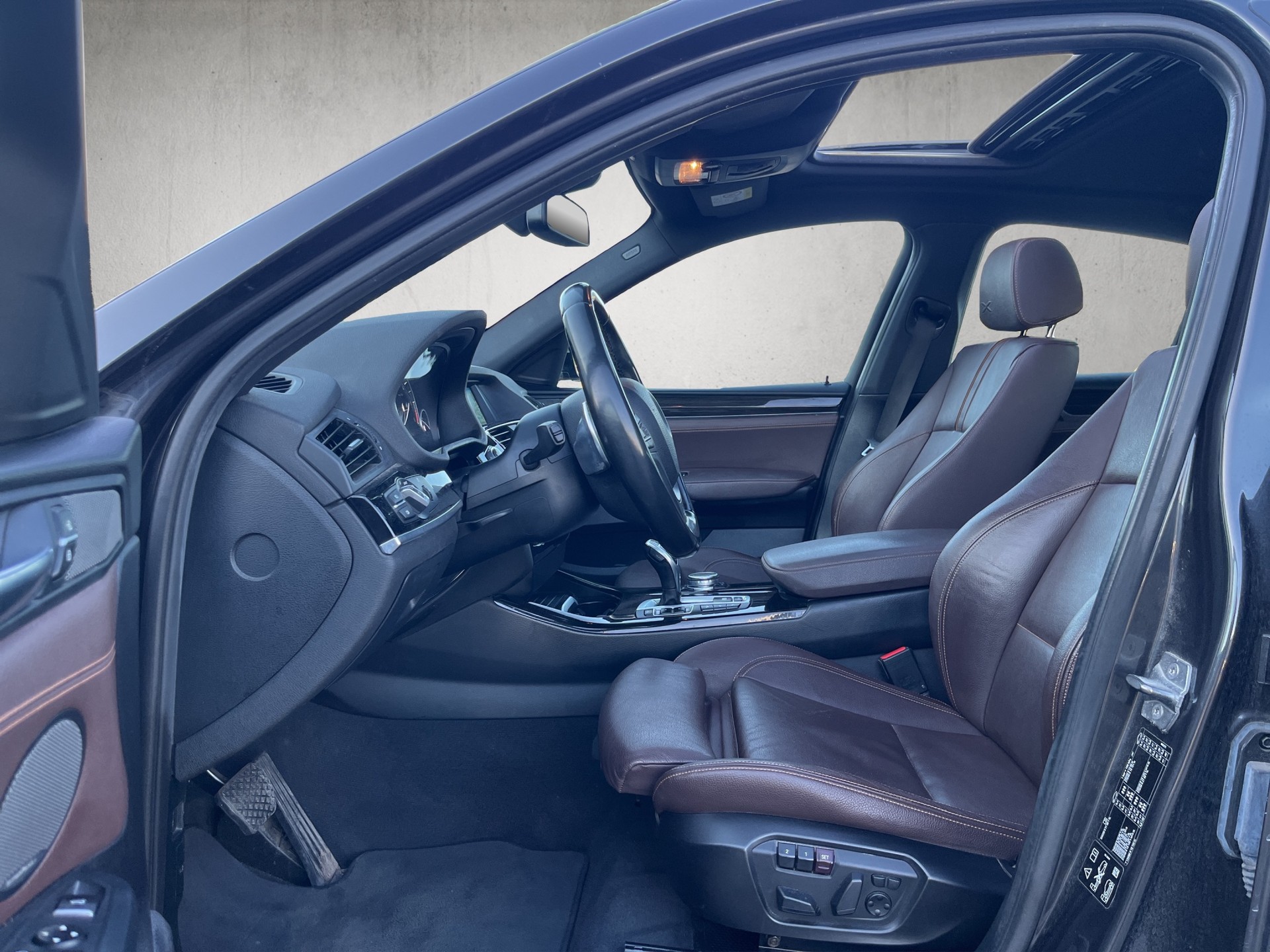 BMW X4 xDrive 35d M Sport Steptronic-image-9