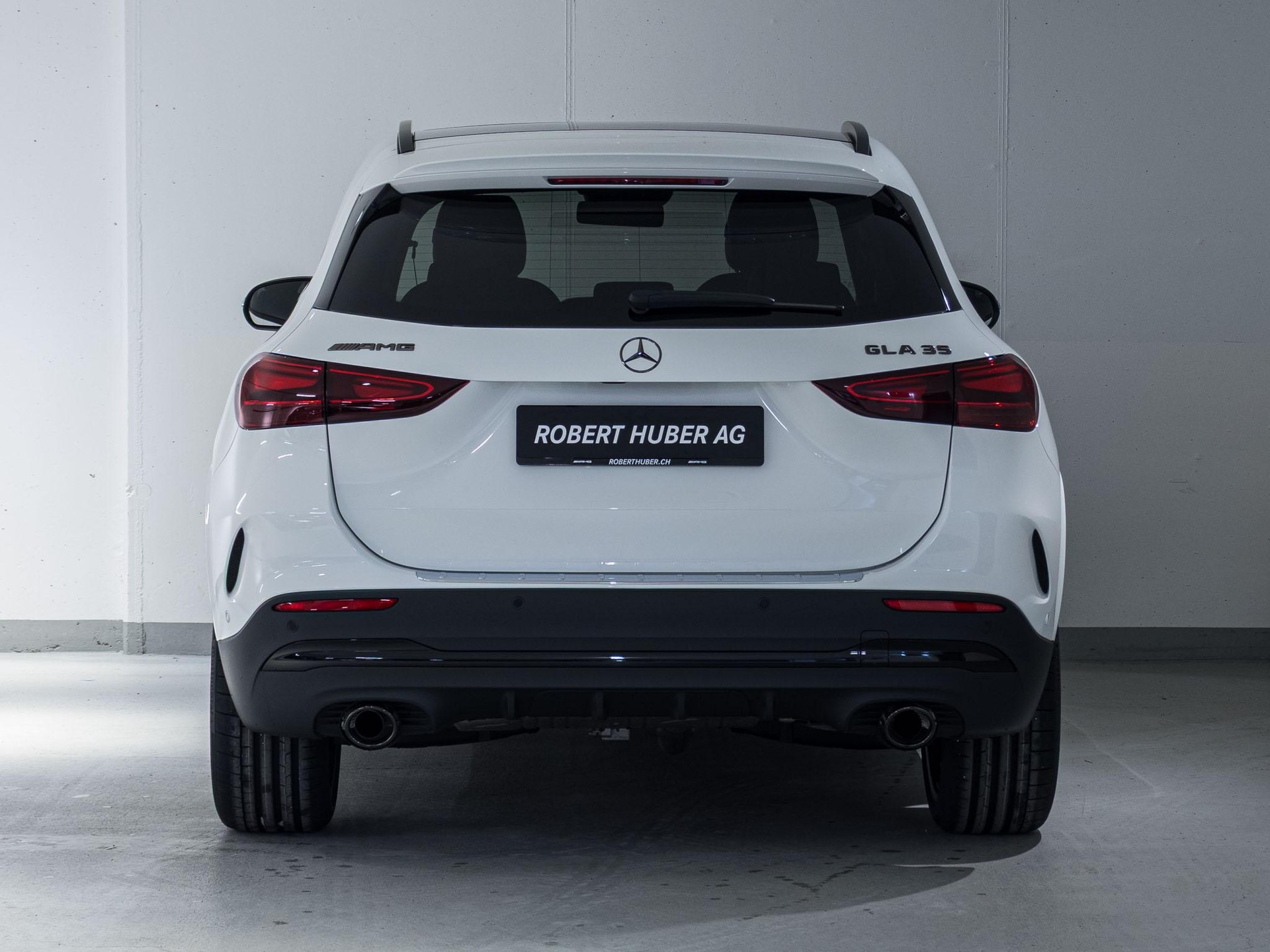 MERCEDES-BENZ GLA 35 AMG 4MATIC-image-5