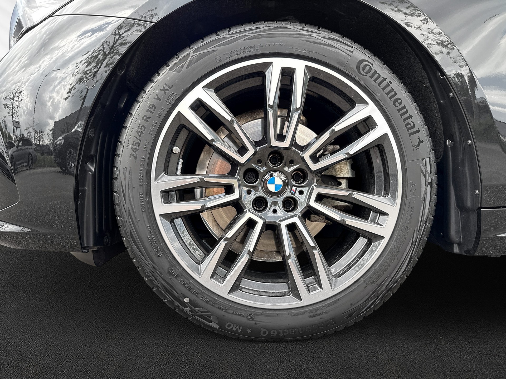 BMW 520d xDrive 48V Touring M Sport Steptronic-image-7