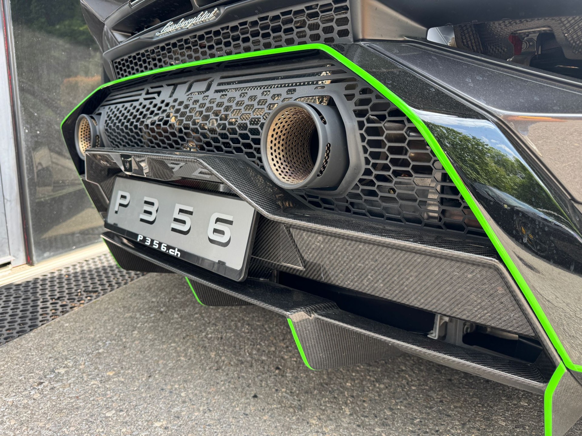 LAMBORGHINI Huracan STO Coupé DCT RWD-image-7
