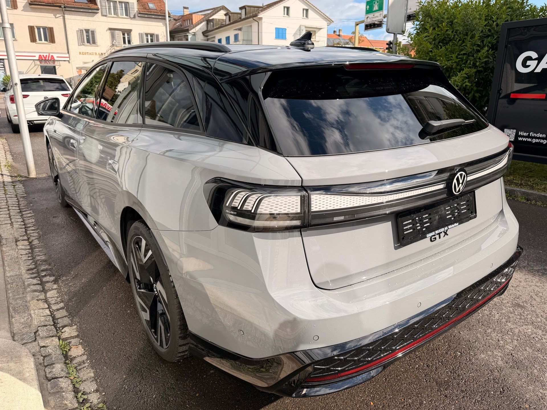 VW ID.7 TOURER GTX 340 PS 4MOTION *** NEUWAGEN MIT TOPAUSSTATTUNG ***-image-5