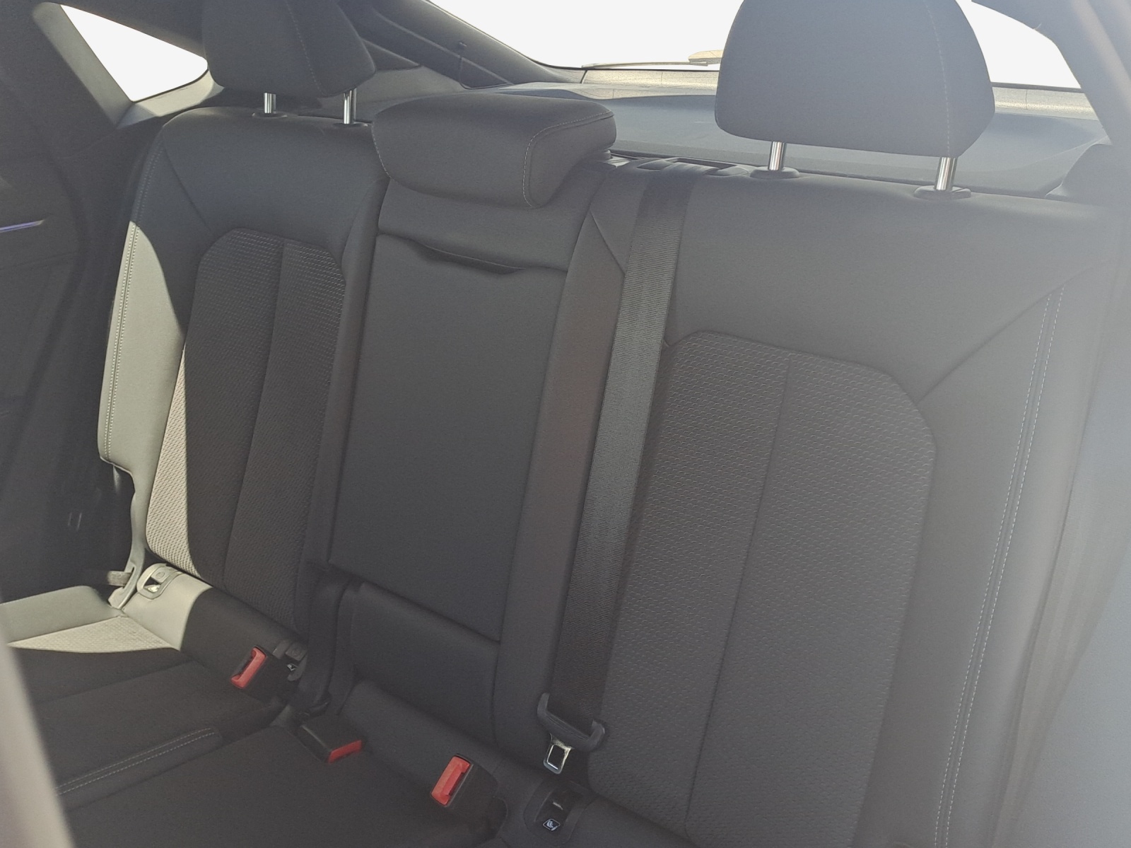 AUDI Q3 Sportback 45 TFSI S line quattro S-tronic-image-11