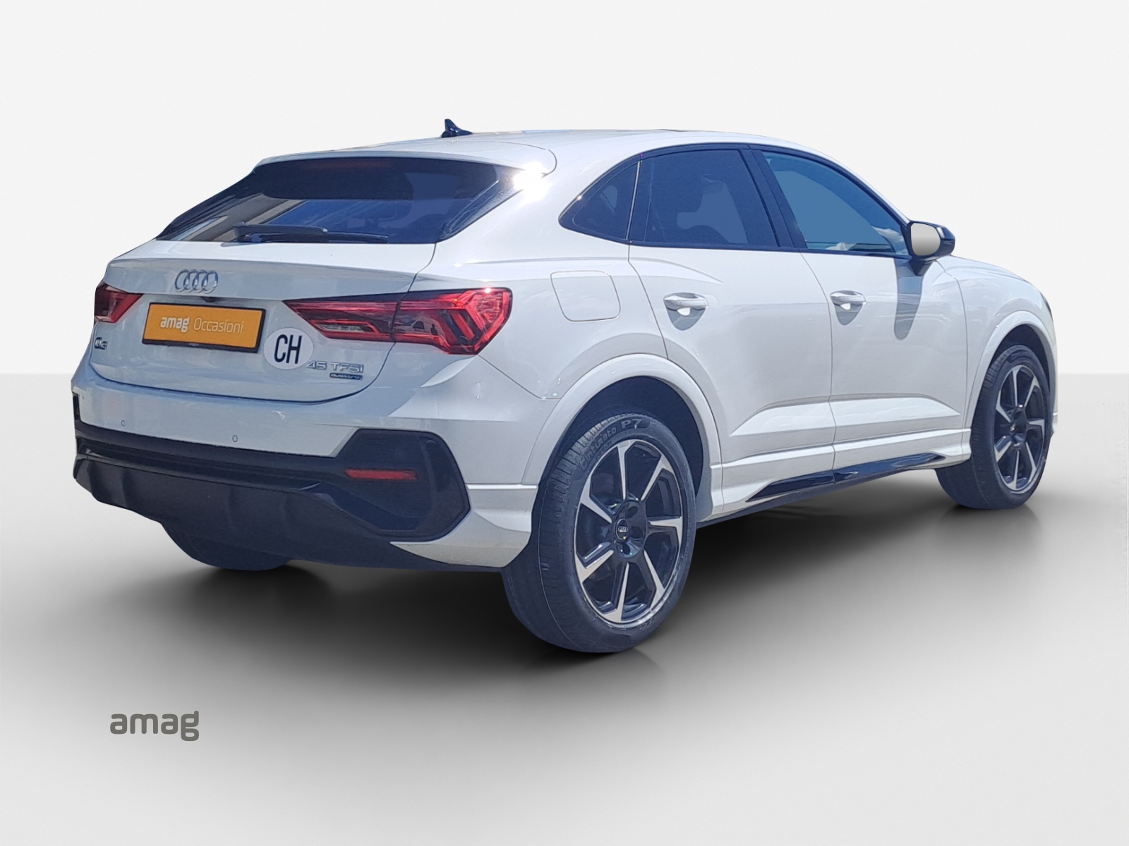 AUDI Q3 Sportback 45 TFSI S line quattro S-tronic-image-4