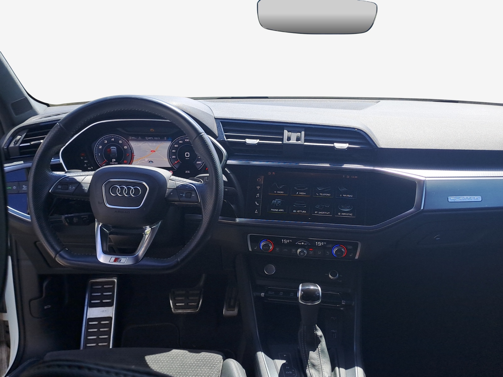AUDI Q3 Sportback 45 TFSI S line quattro S-tronic-image-8