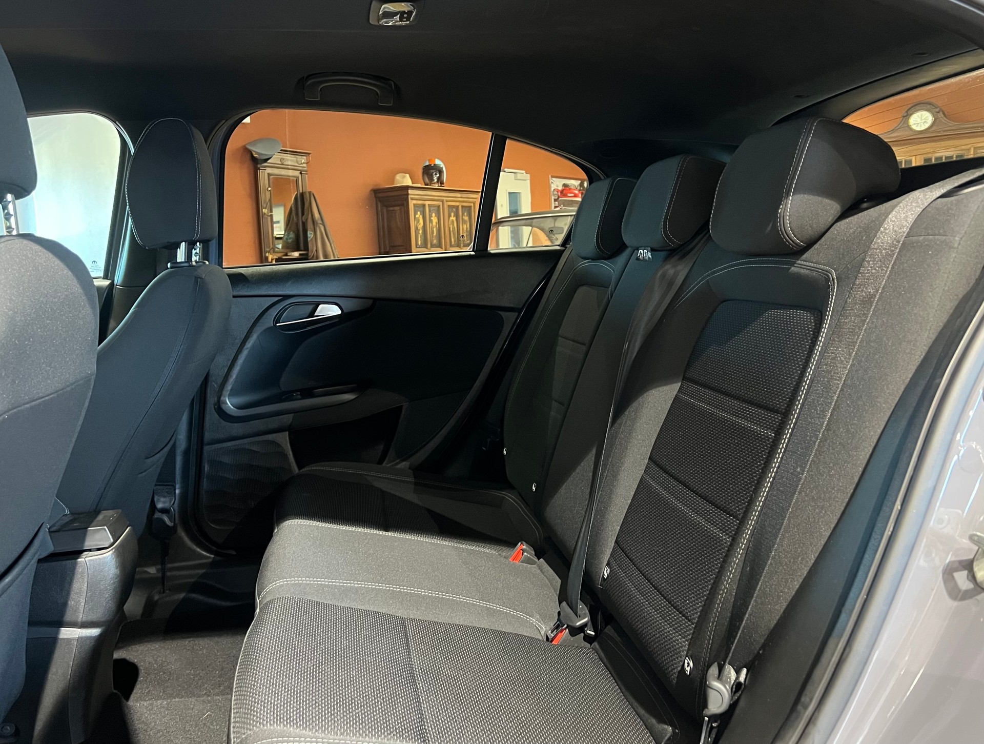 FIAT Tipo 1.0 T3 City Sport *Schweizer Fahrzeug*-image-11