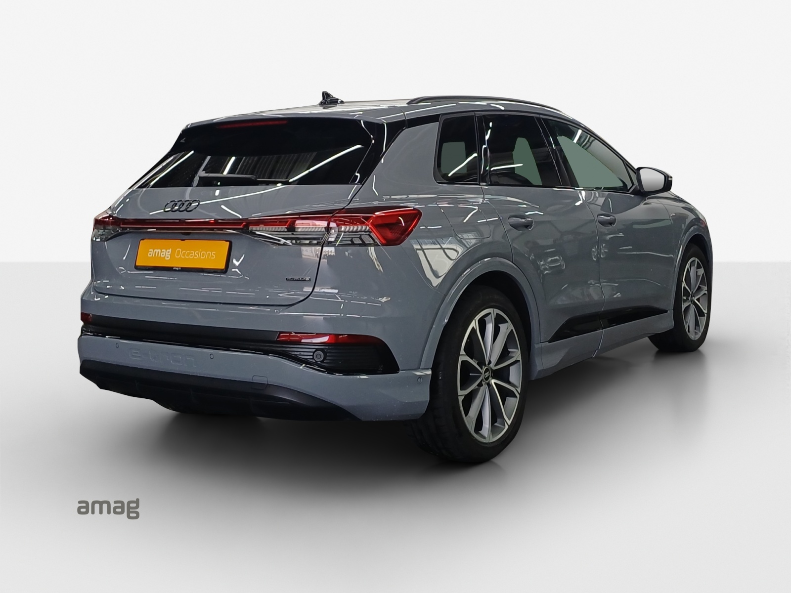 AUDI Q4 e-tron 50 quattro-image-5