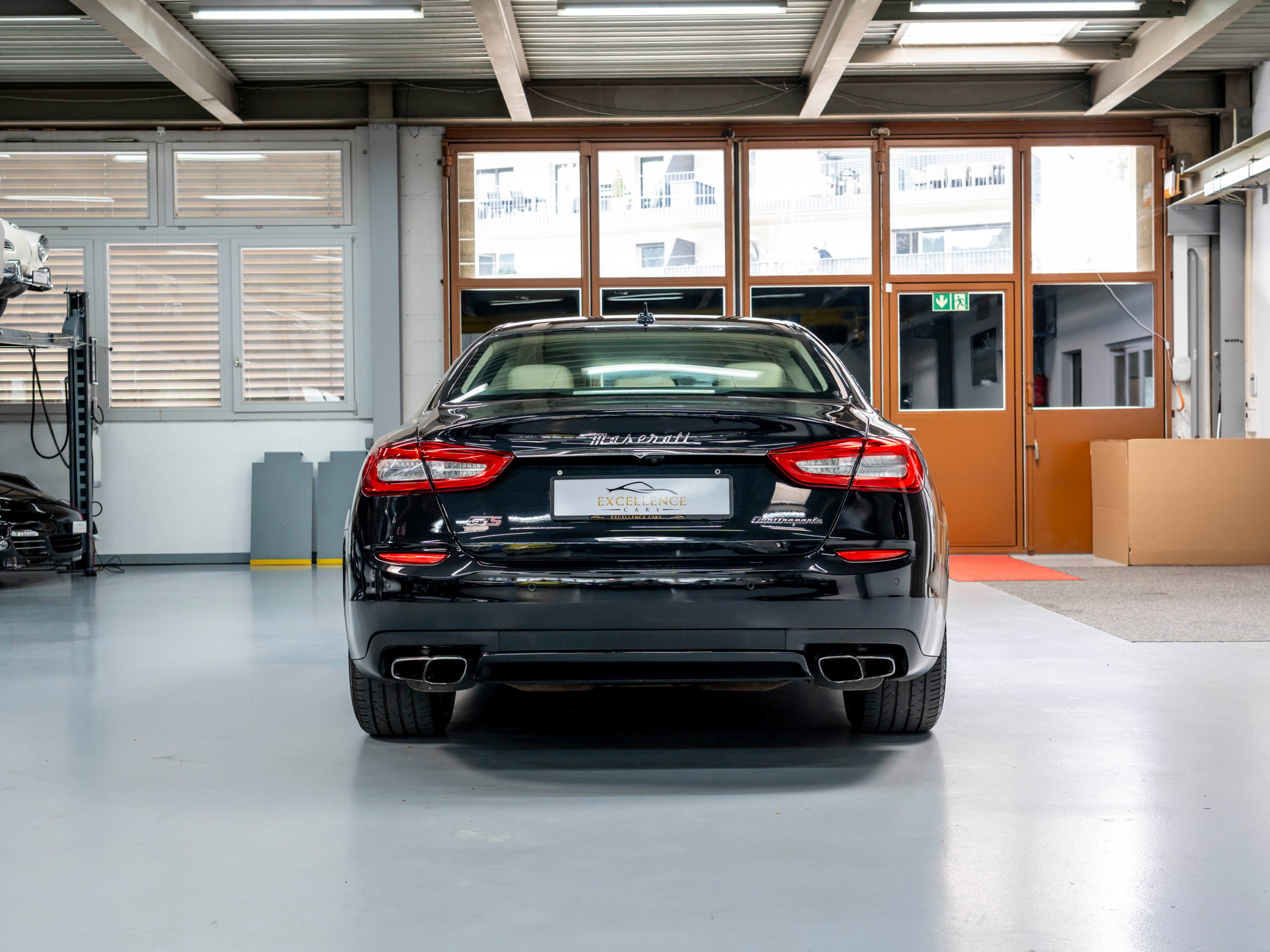 MASERATI Quattroporte 3.8 V8 DI Biturbo GTS Automatica-image-4