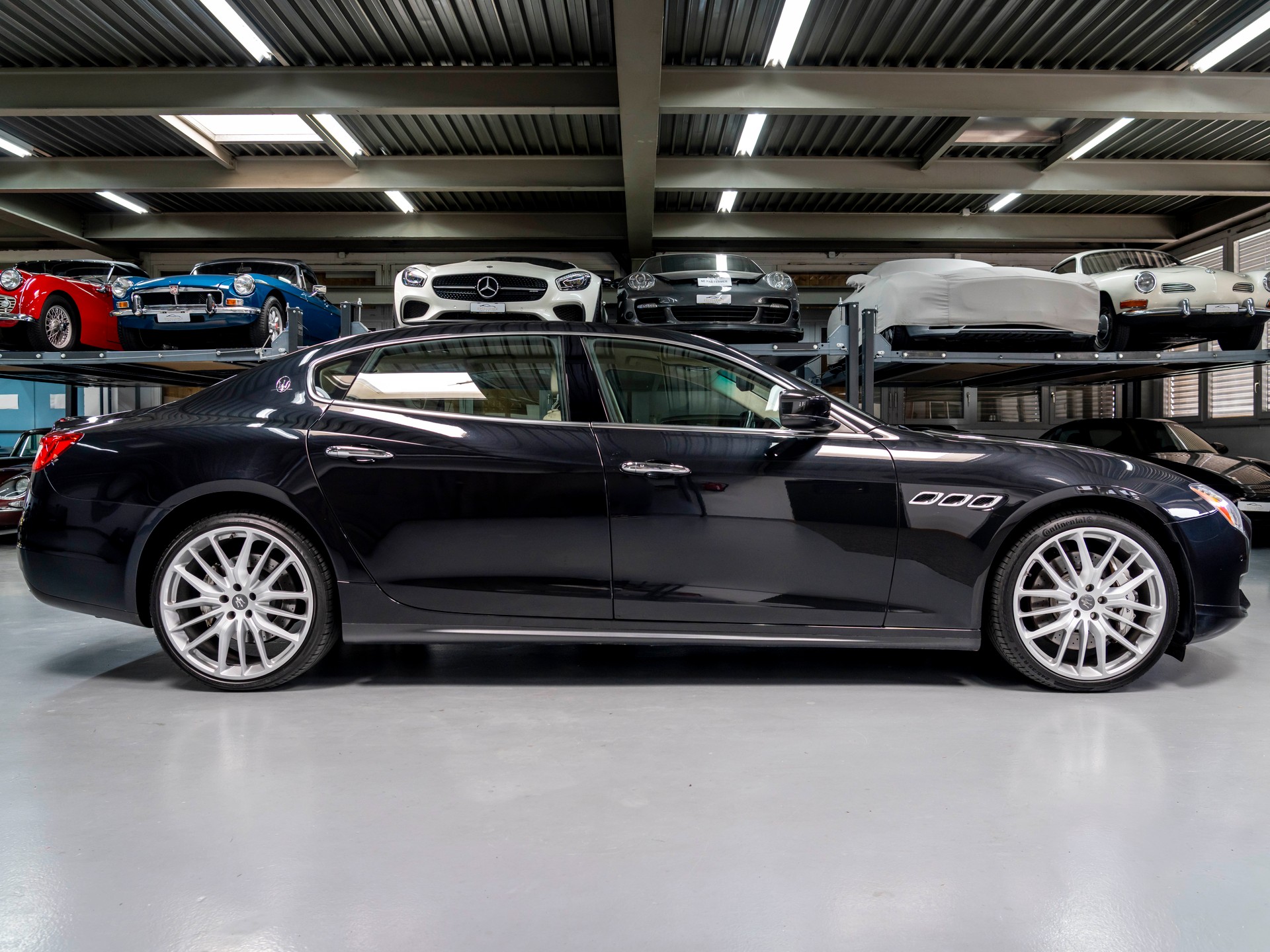 MASERATI Quattroporte 3.8 V8 DI Biturbo GTS Automatica-image-7