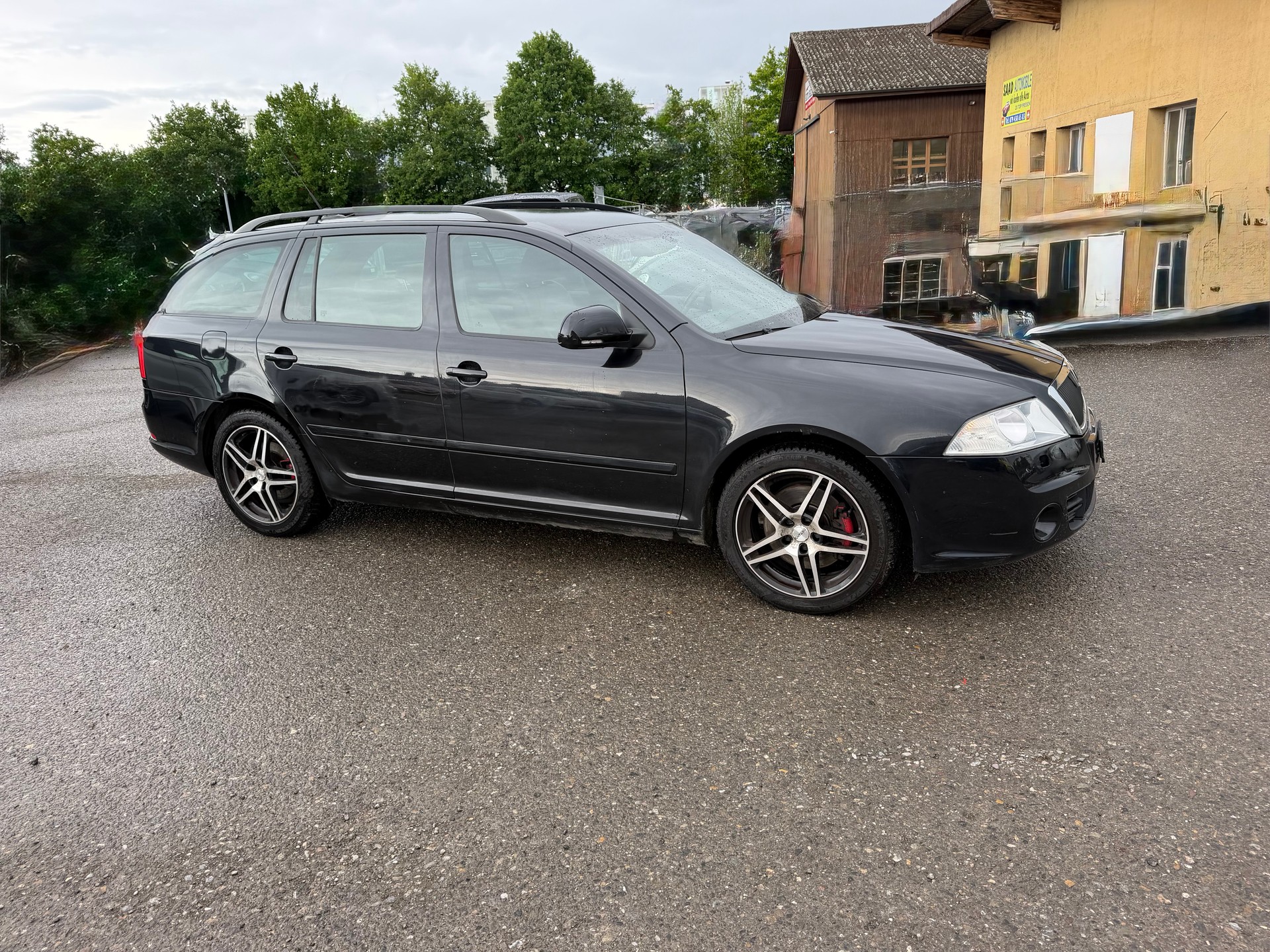 SKODA Octavia 2.0 TFSI RS-showroom-element-3
