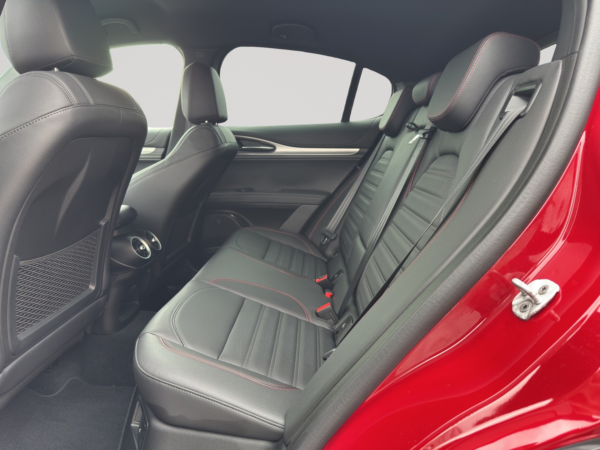 ALFA ROMEO Stelvio 2.0 Competizione Q4 AT8-image-7