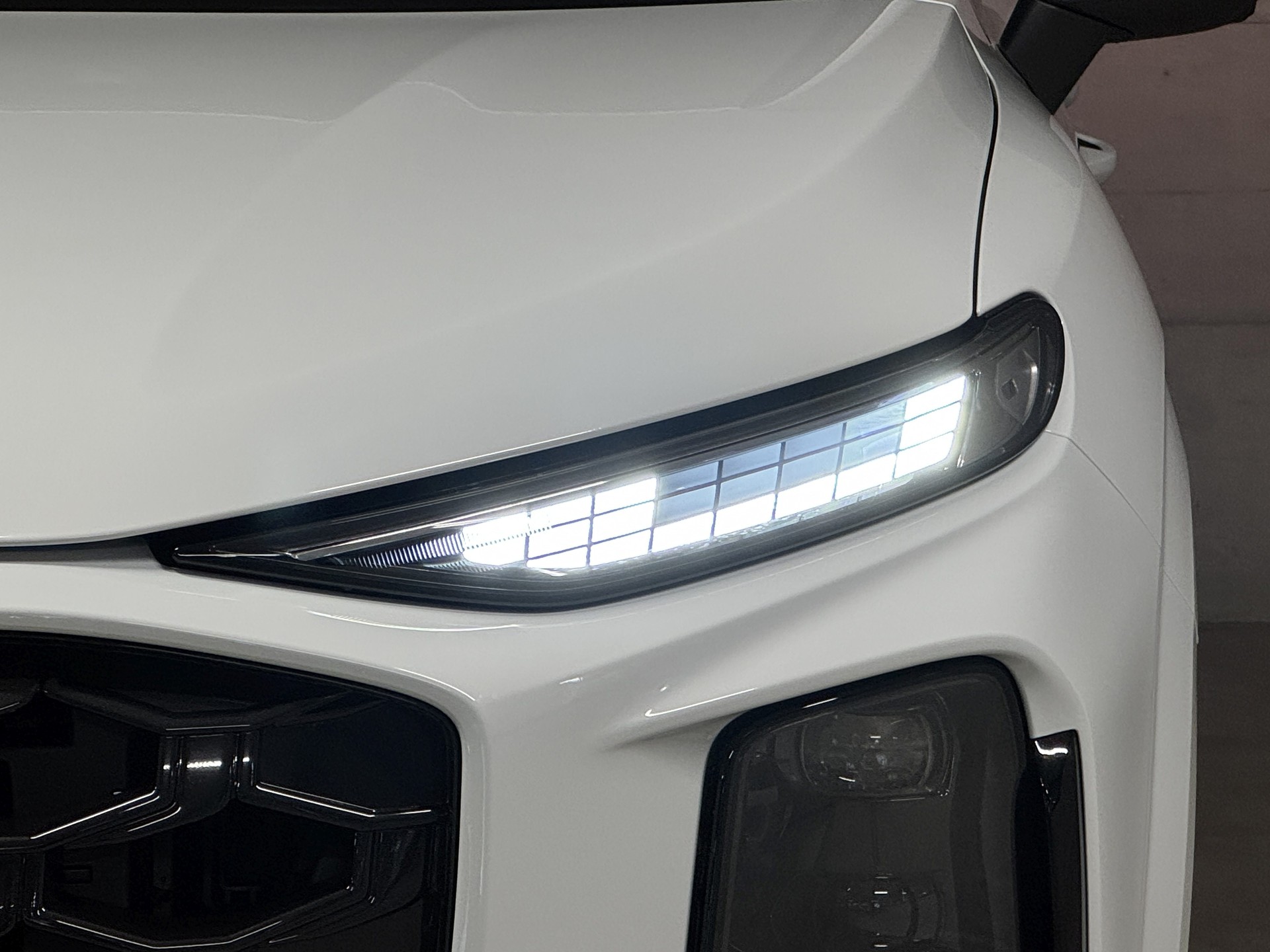 AUDI Q3 SUV e-hybrid 200 kW S tronig-image-6