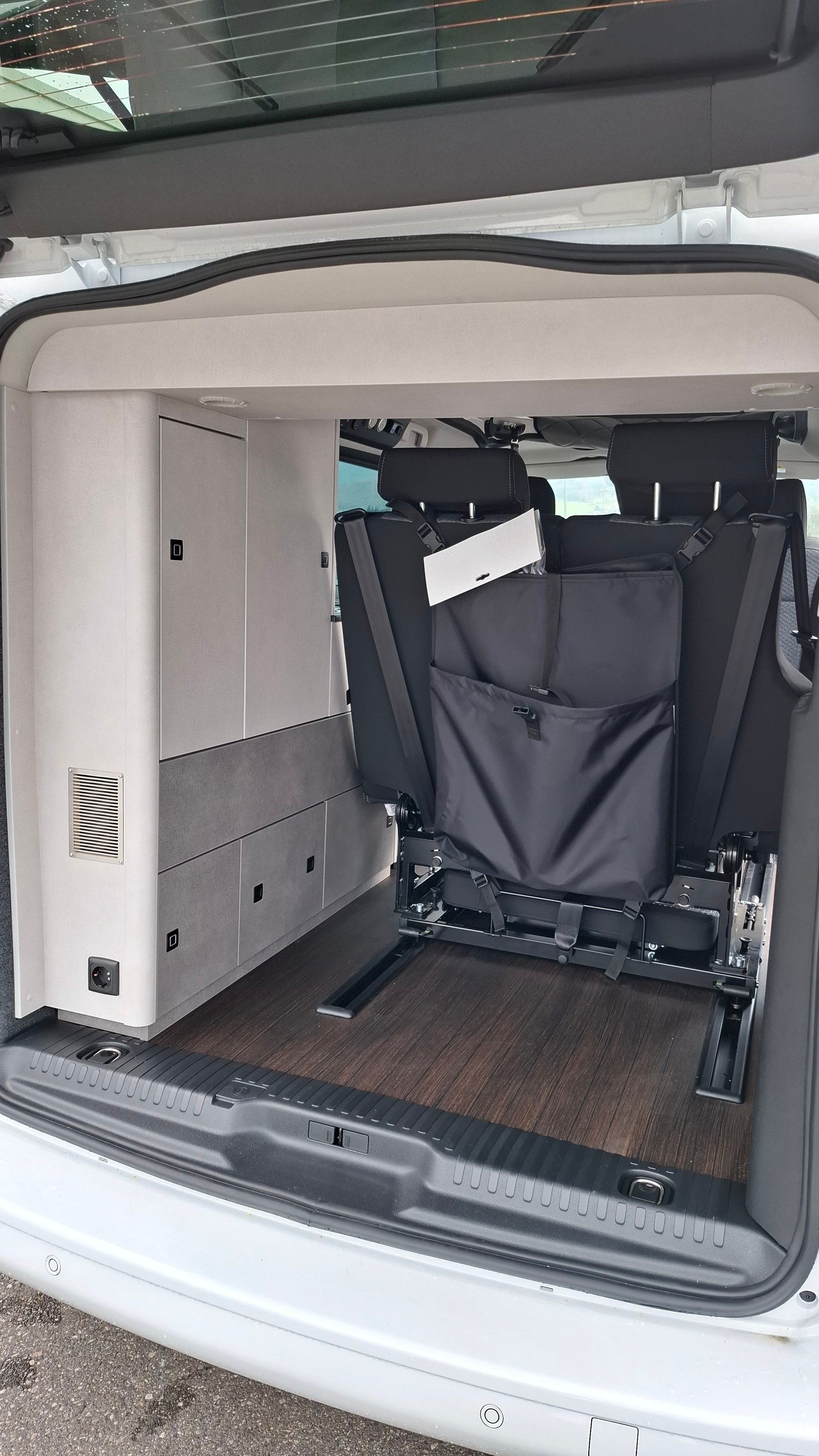 PÖSSL CAMPSTER 2,0 BlueHDI S&S 145-image-7