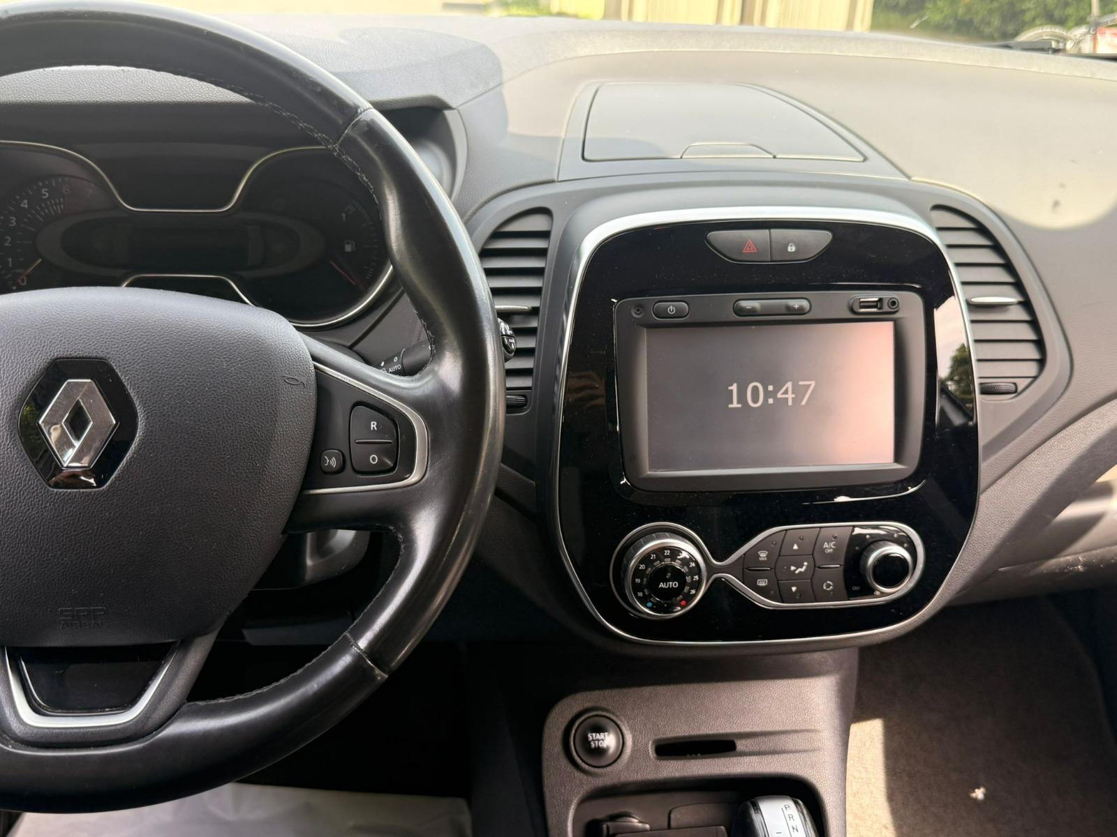 RENAULT Captur 1.2 T 16V Intens EDC-image-14