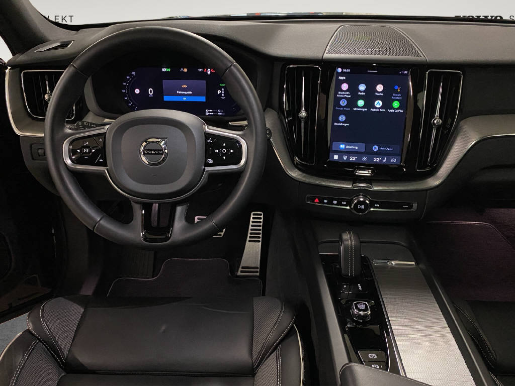 VOLVO XC60 2.0 T8 TE R-Design eAWD-image-9