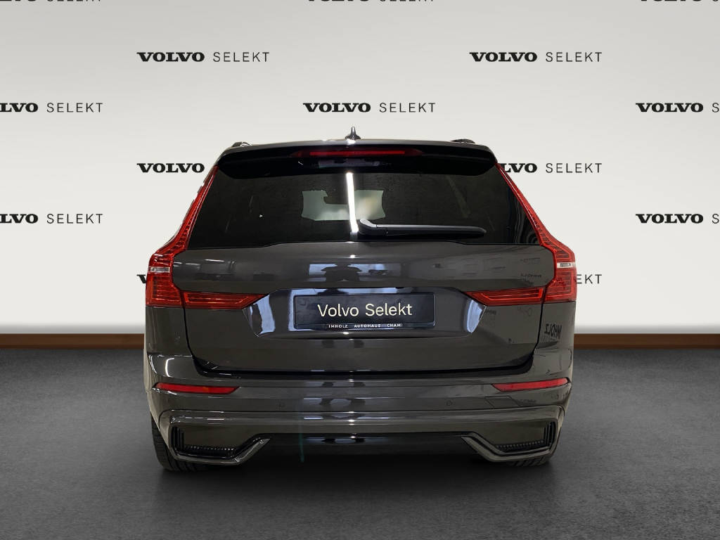 VOLVO XC60 2.0 T8 TE R-Design eAWD-showroom-element-3