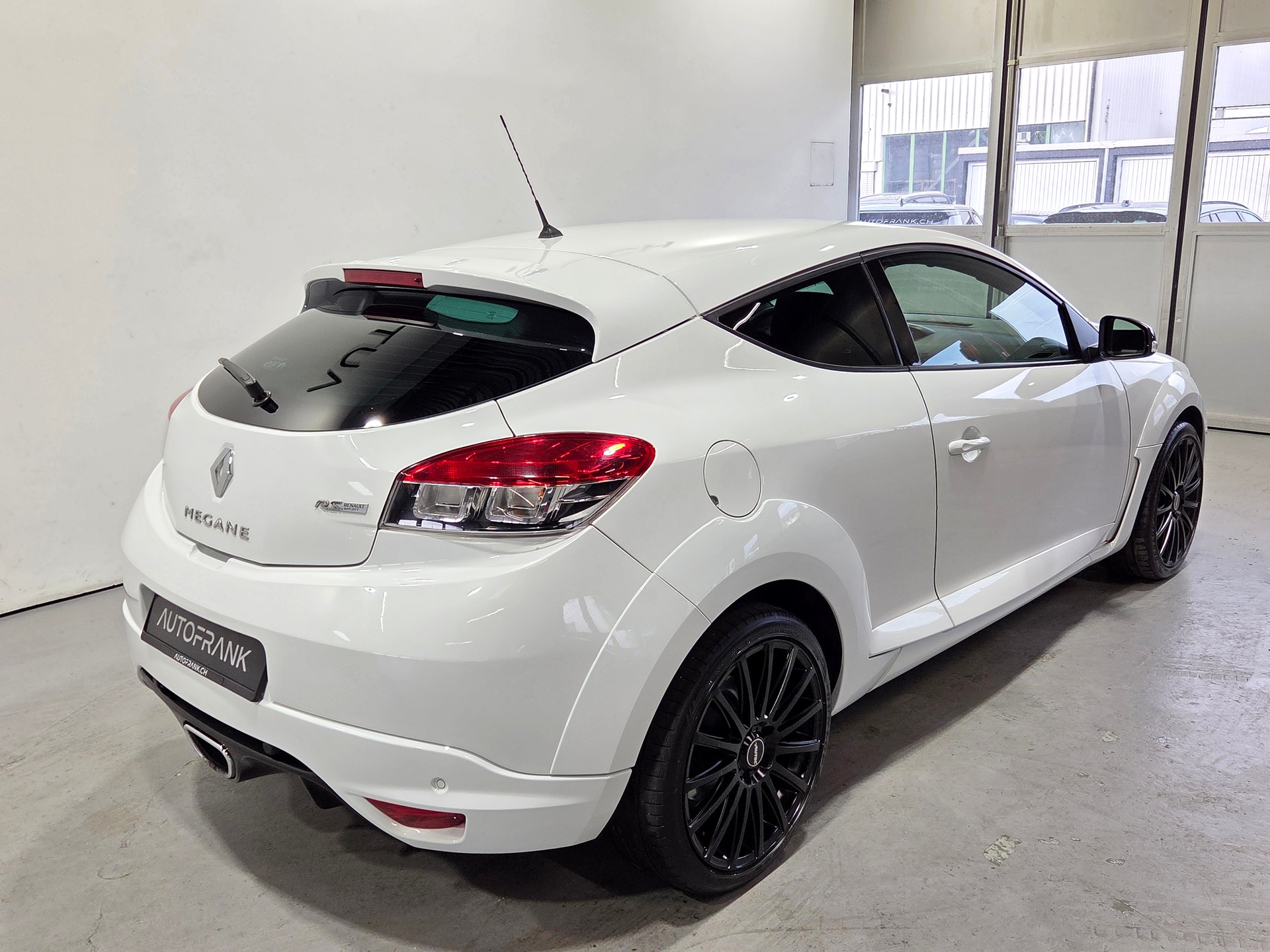 RENAULT Mégane Coupé 2.0 16V Turbo RS-image-13