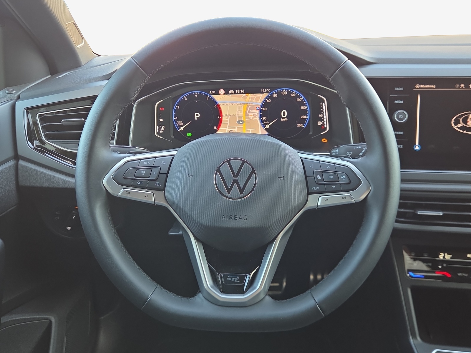 VW Polo 1.0 TSI R-Line DSG-image-9