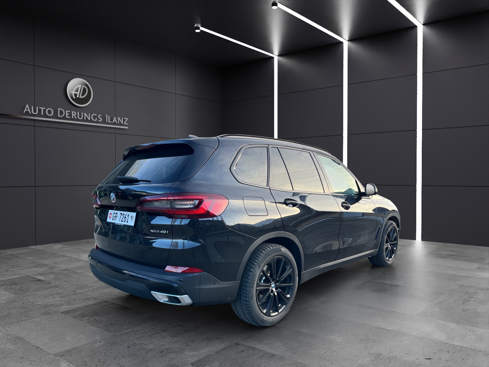 BMW X5 xDrive 48V 40i Steptronic-image-3