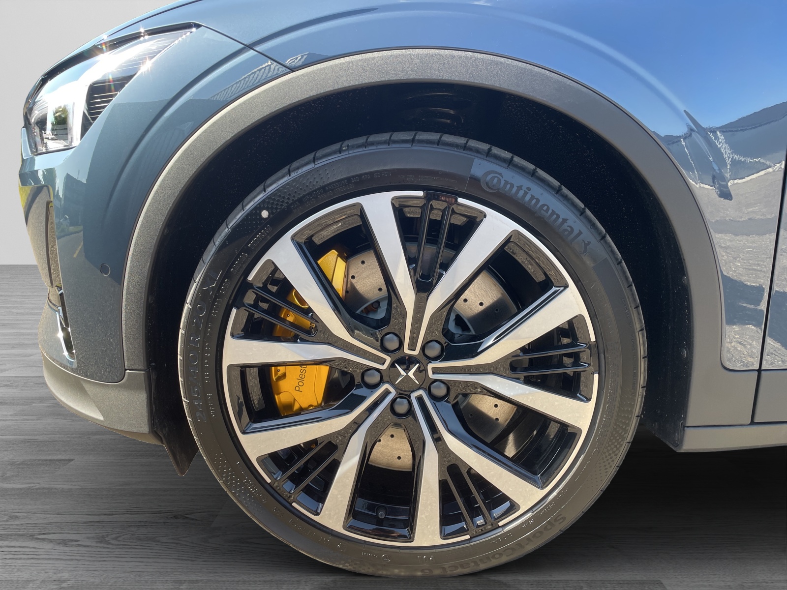 POLESTAR 2 Long Range Dual Motor Performance Prime-image-8