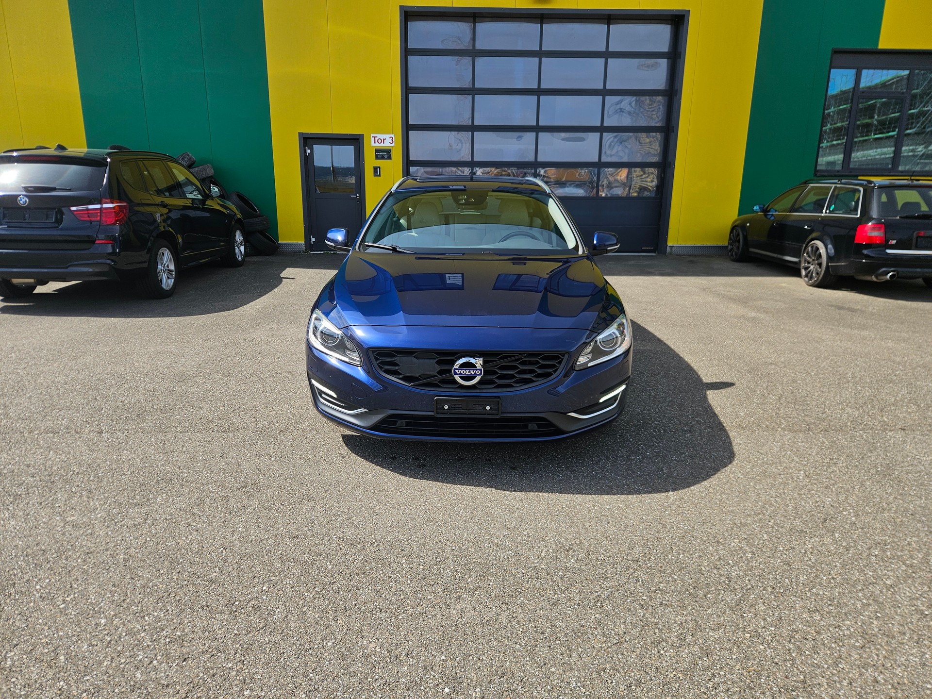 VOLVO V60 D5 OceanRace Geartronic-image-9