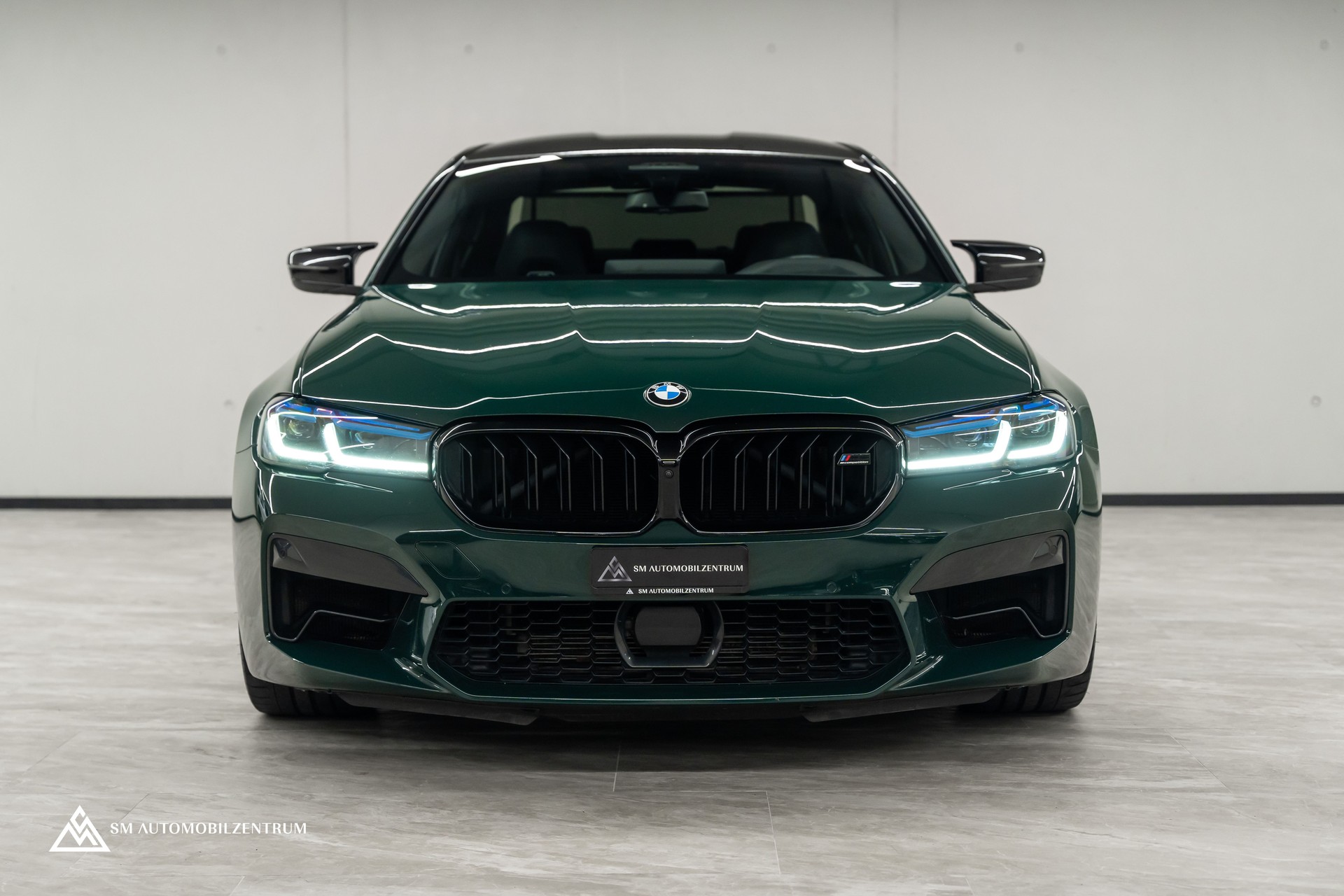 BMW M5 Competition xDrive / Laserlight / 360° / Sitzbelüftung / Head-Up-image-1