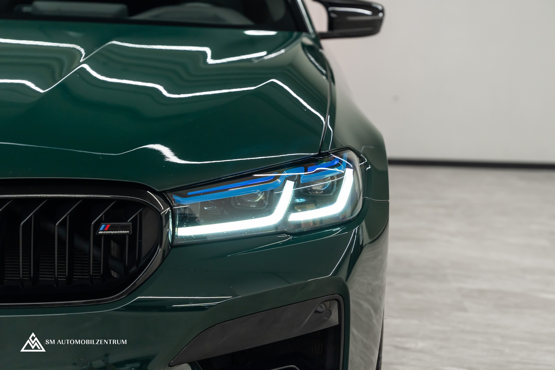 BMW M5 Competition xDrive / Laserlight / 360° / Sitzbelüftung / Head-Up-image-2