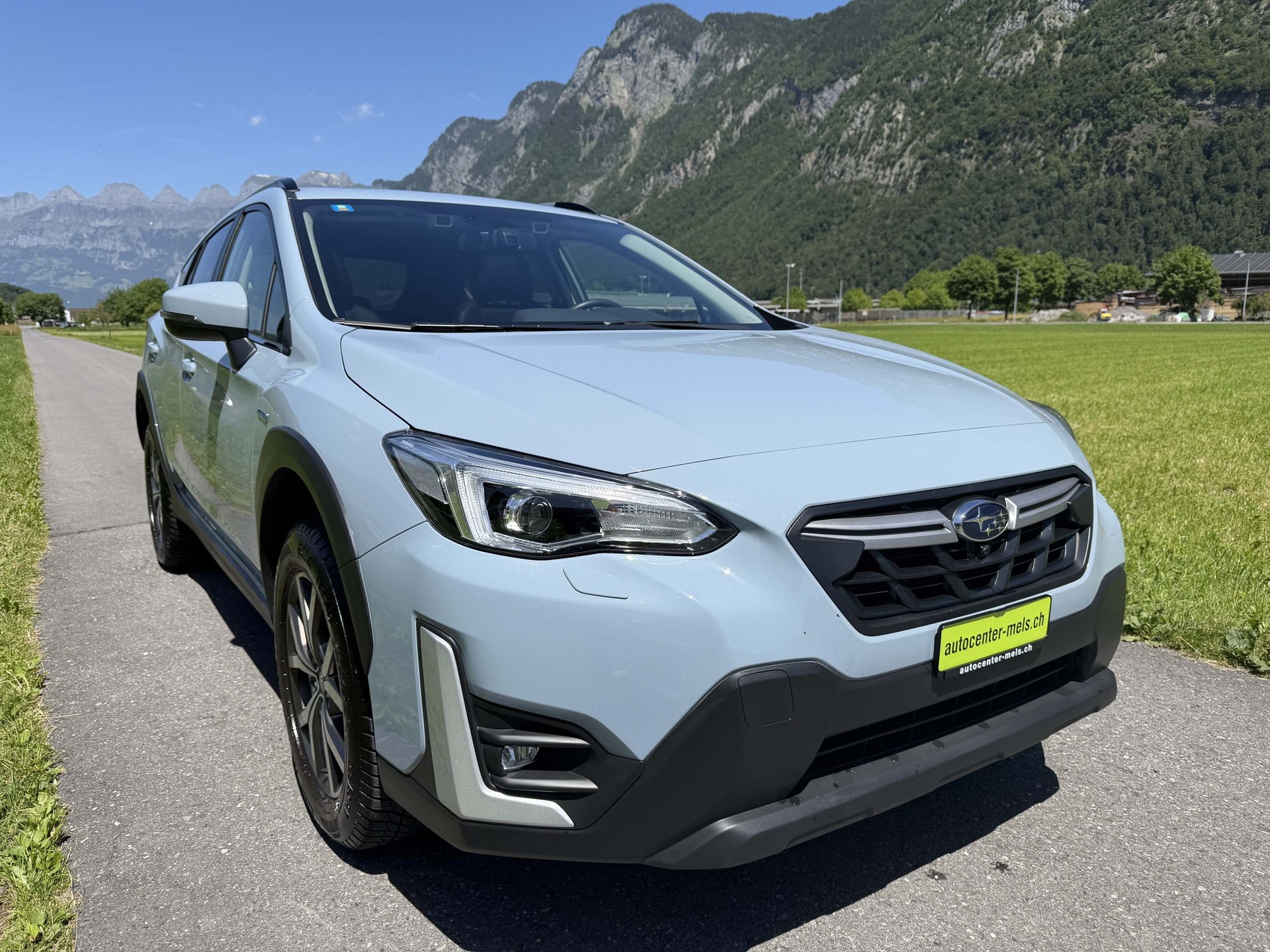 SUBARU XV 2.0i e-Boxer Luxury-image-0