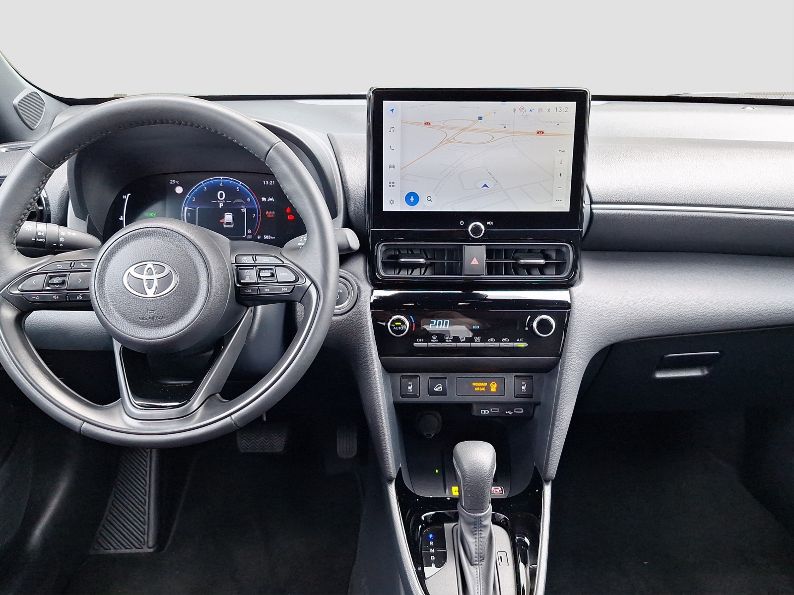 TOYOTA Yaris Cross 1.5 VVT-i HSD Trend AWD-i-image-8