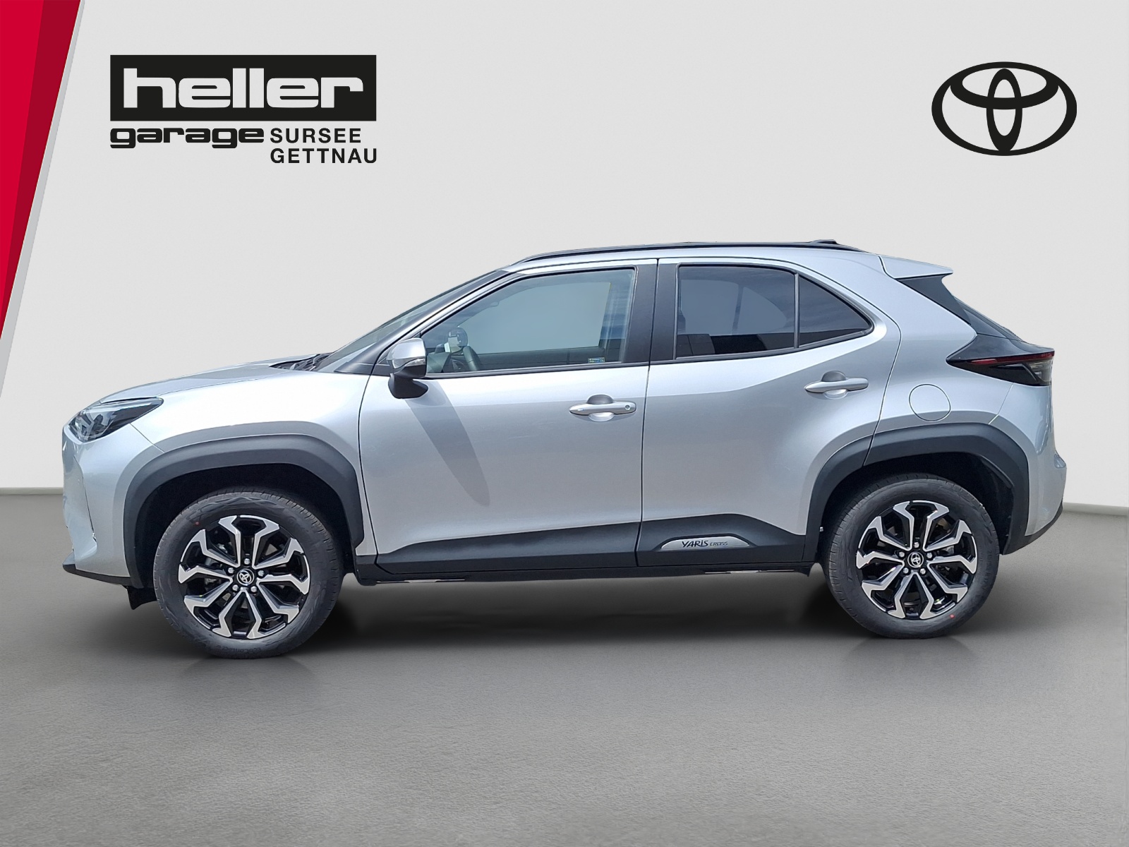 TOYOTA Yaris Cross 1.5 VVT-i HSD Trend AWD-i-image-1