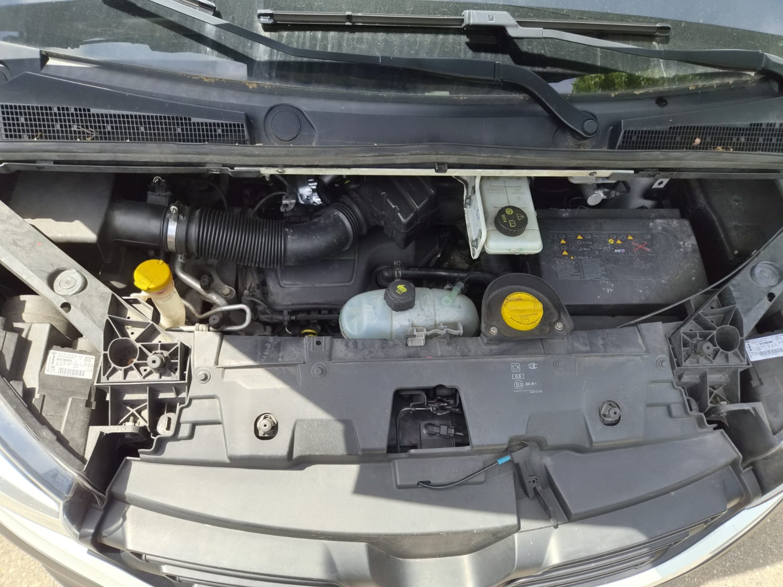 RENAULT Trafic 1.6 dCi 120 2.9t Acces L1H1-image-9