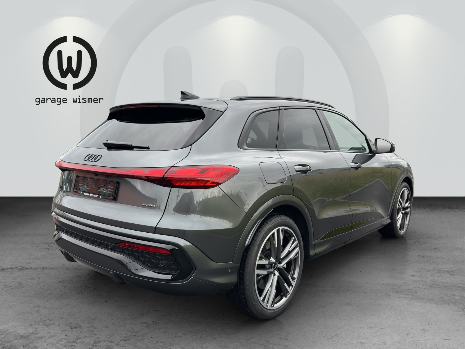 AUDI Q5 TDI quattro 220 kW S-tronic-image-3