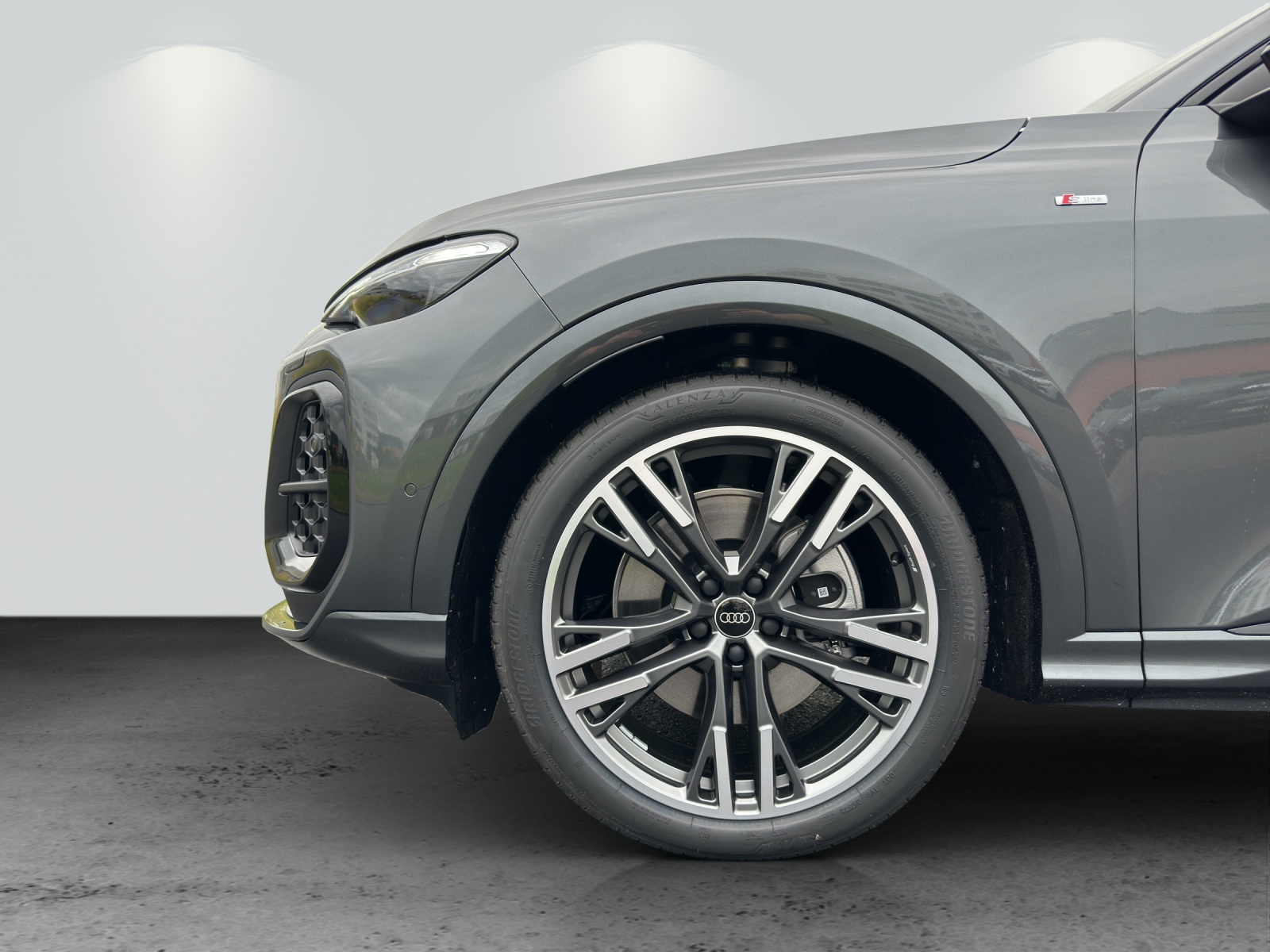 AUDI Q5 TDI quattro 220 kW S-tronic-image-10