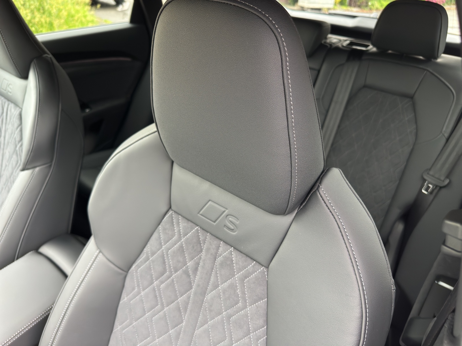 AUDI Q5 TDI quattro 220 kW S-tronic-image-12