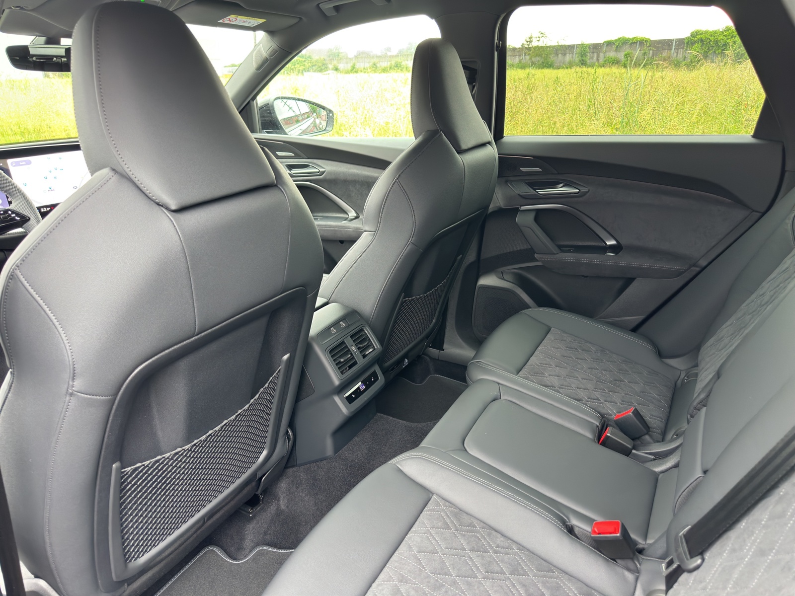 AUDI Q5 TDI quattro 220 kW S-tronic-image-18