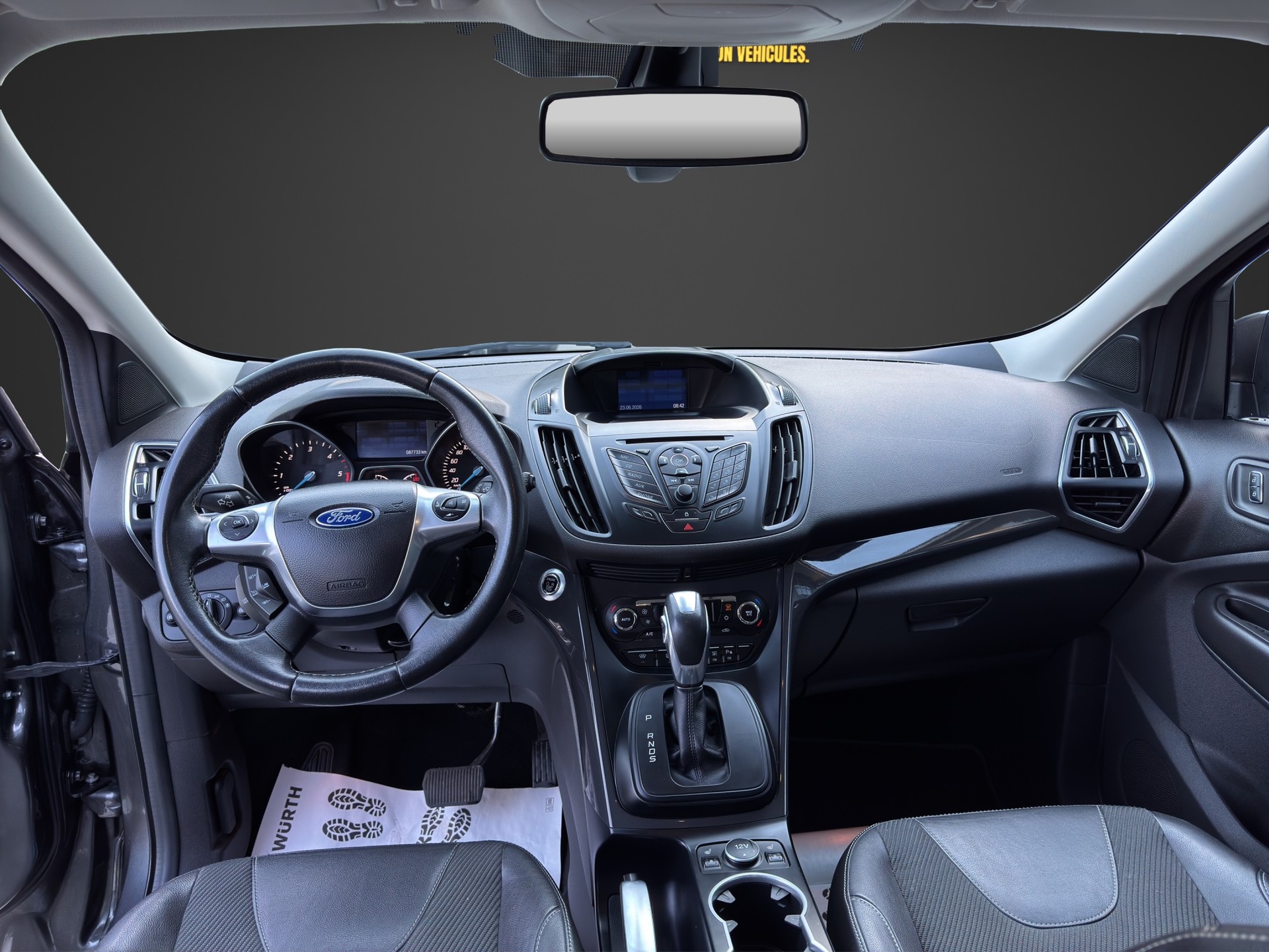 FORD Kuga 2.0 TDCi Carving 4WD PowerShift-image-9