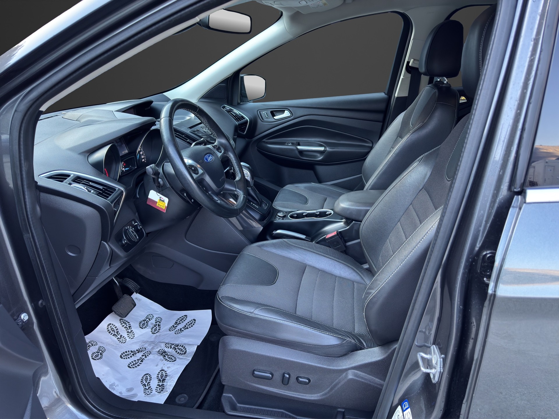 FORD Kuga 2.0 TDCi Carving 4WD PowerShift-image-12