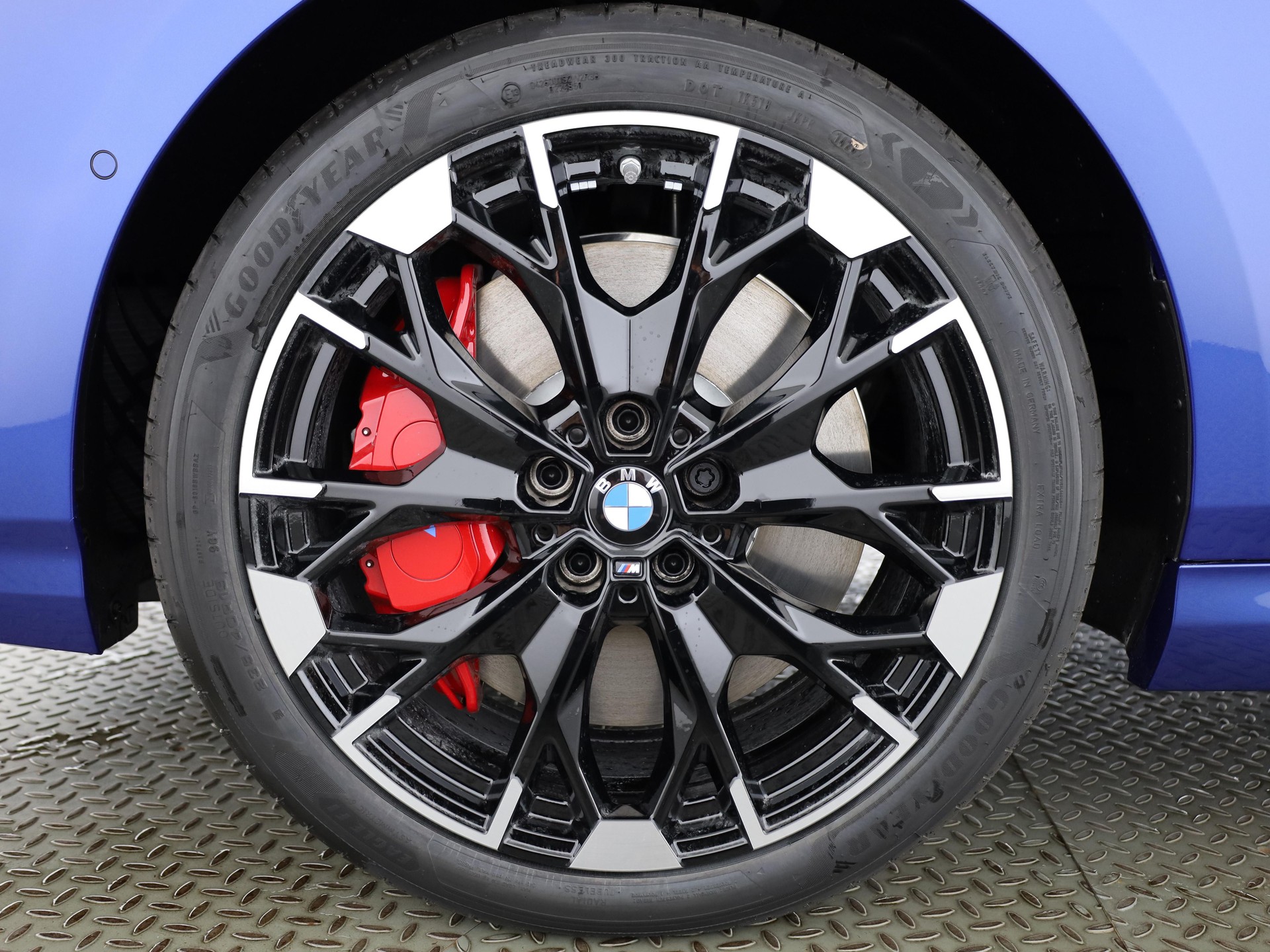 BMW M135i xDrive-image-21