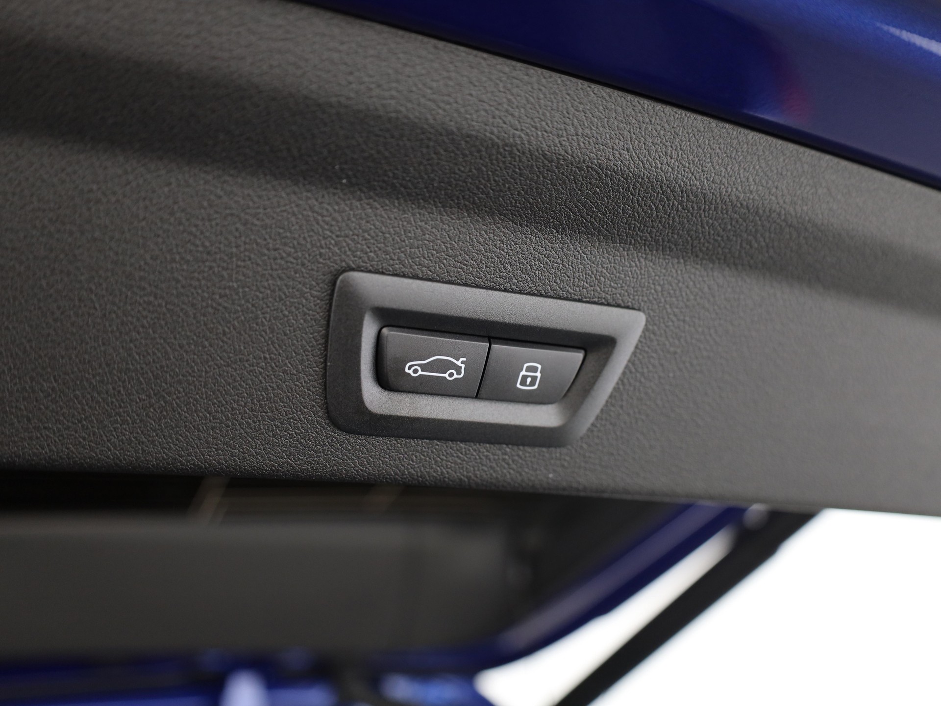 BMW M135i xDrive-image-9