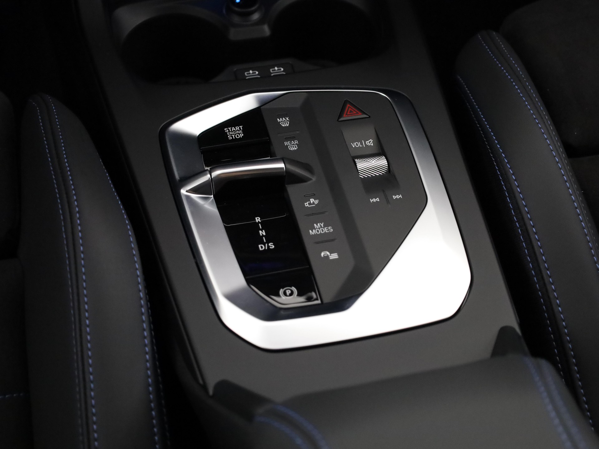 BMW M135i xDrive-image-18