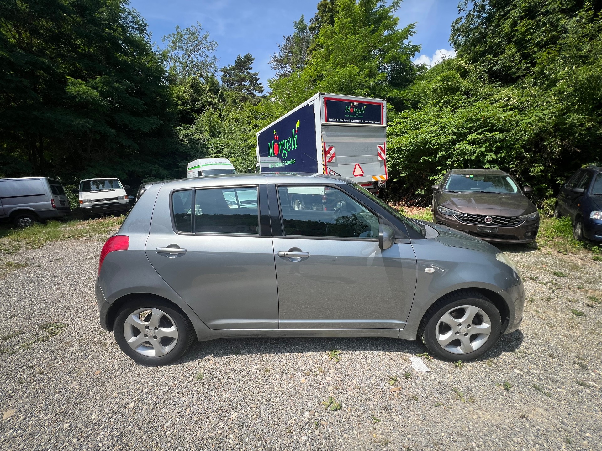 SUZUKI Swift 1.3i 16V GL-image-3