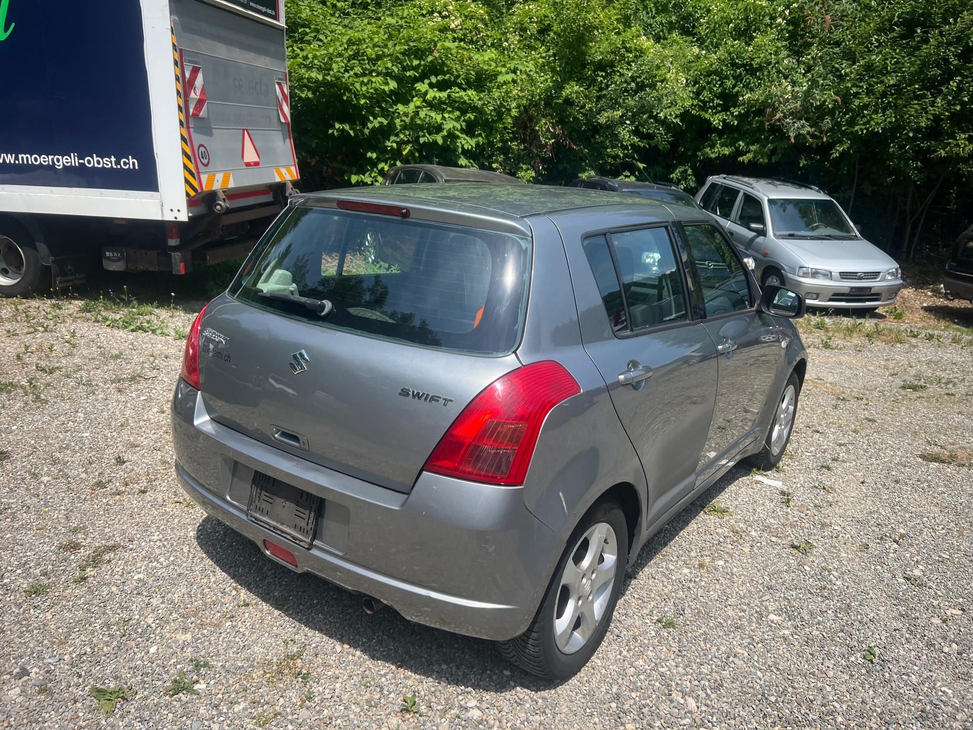 SUZUKI Swift 1.3i 16V GL-image-4