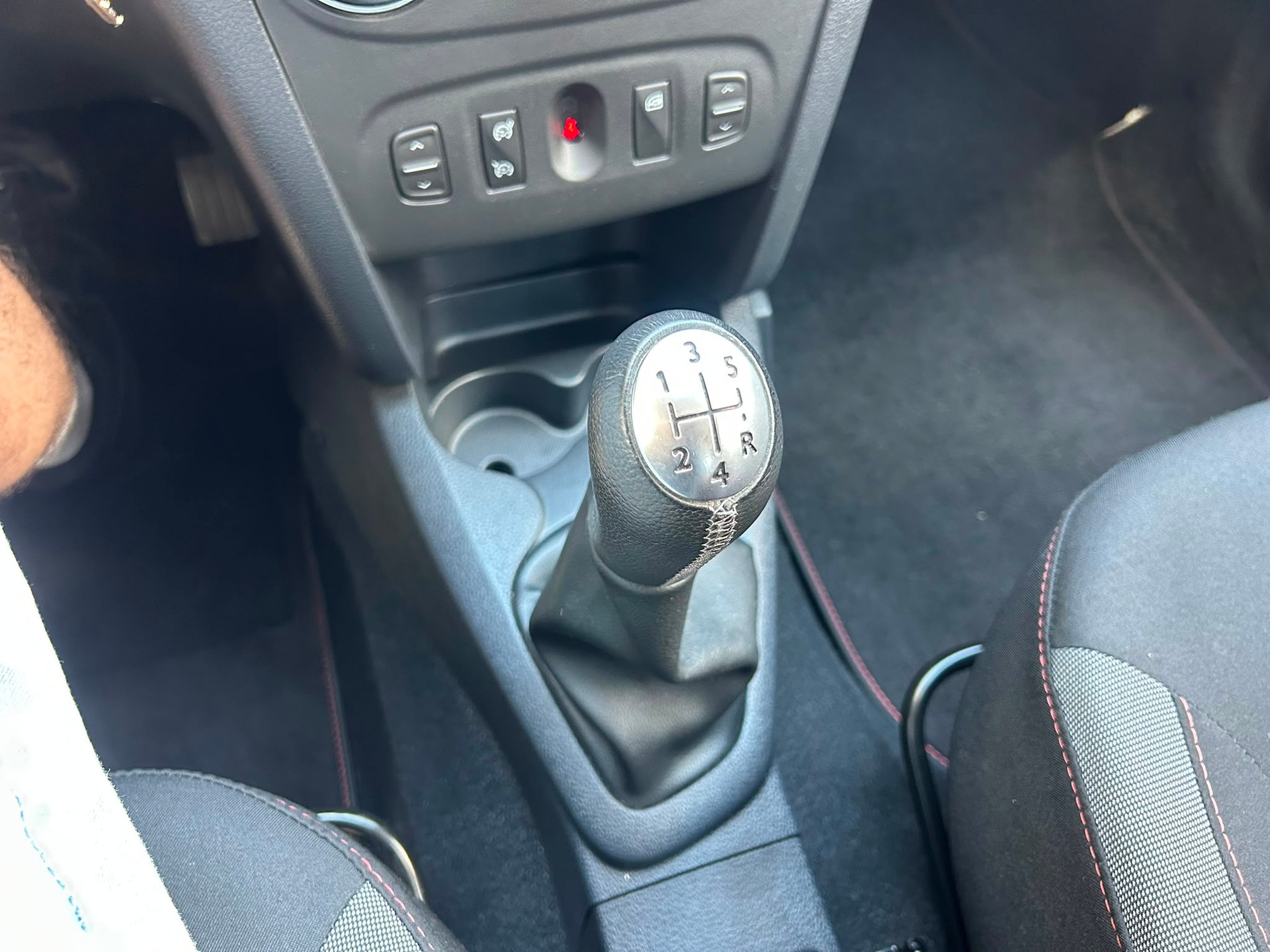 DACIA Sandero Tce 90 Stepway-image-10
