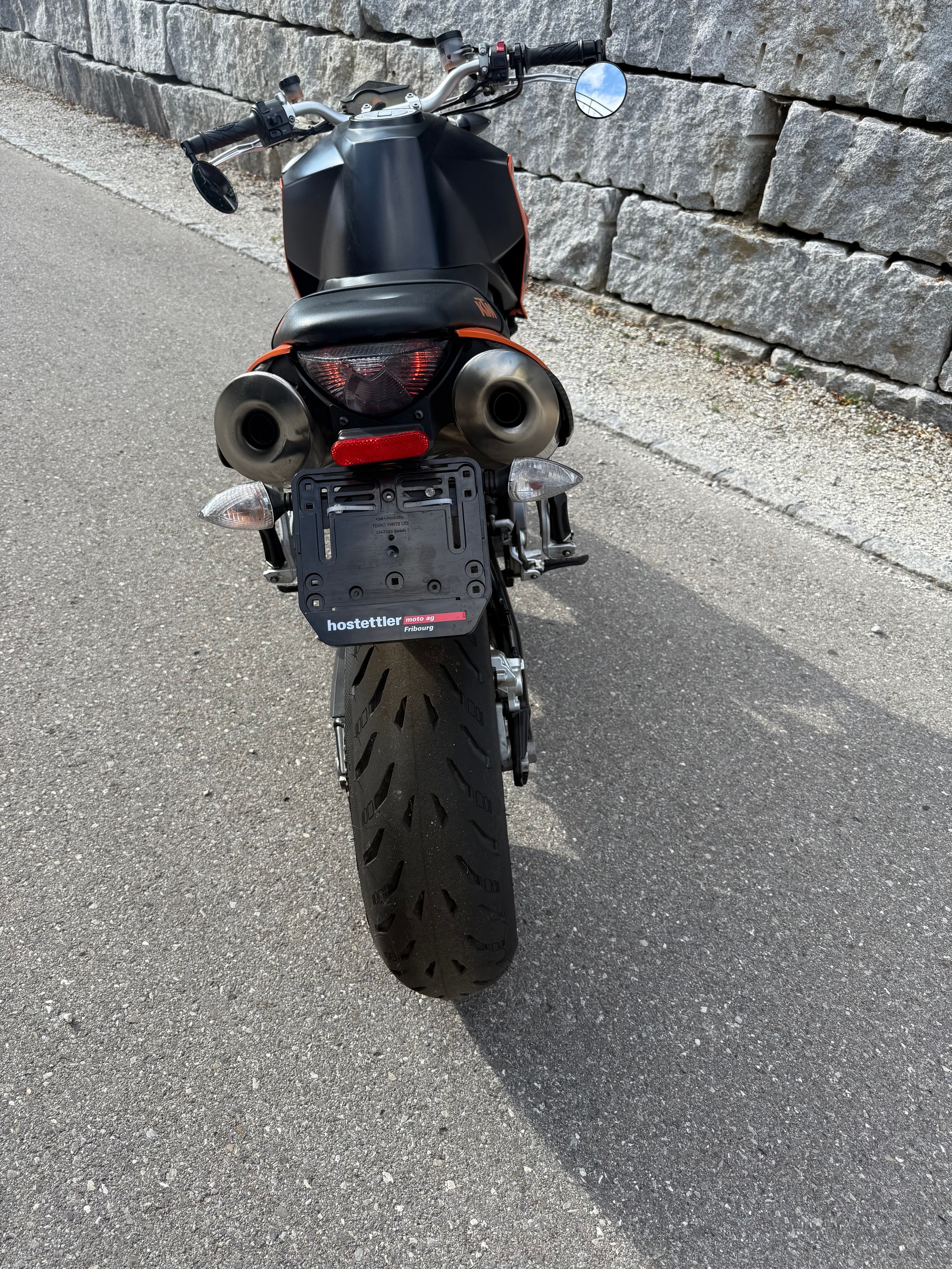 KTM 990 Super Duke-image-3