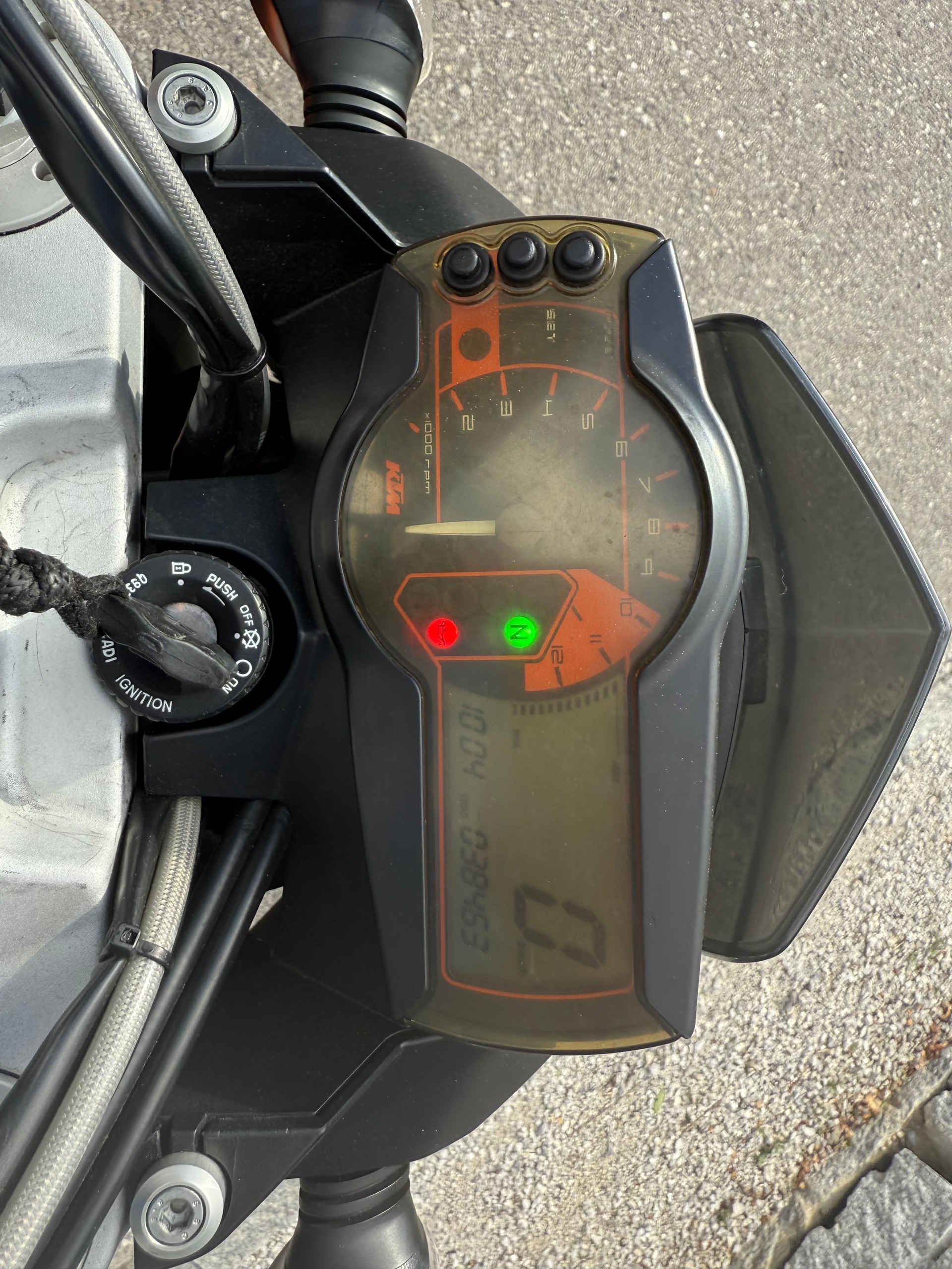 KTM 990 Super Duke-image-4