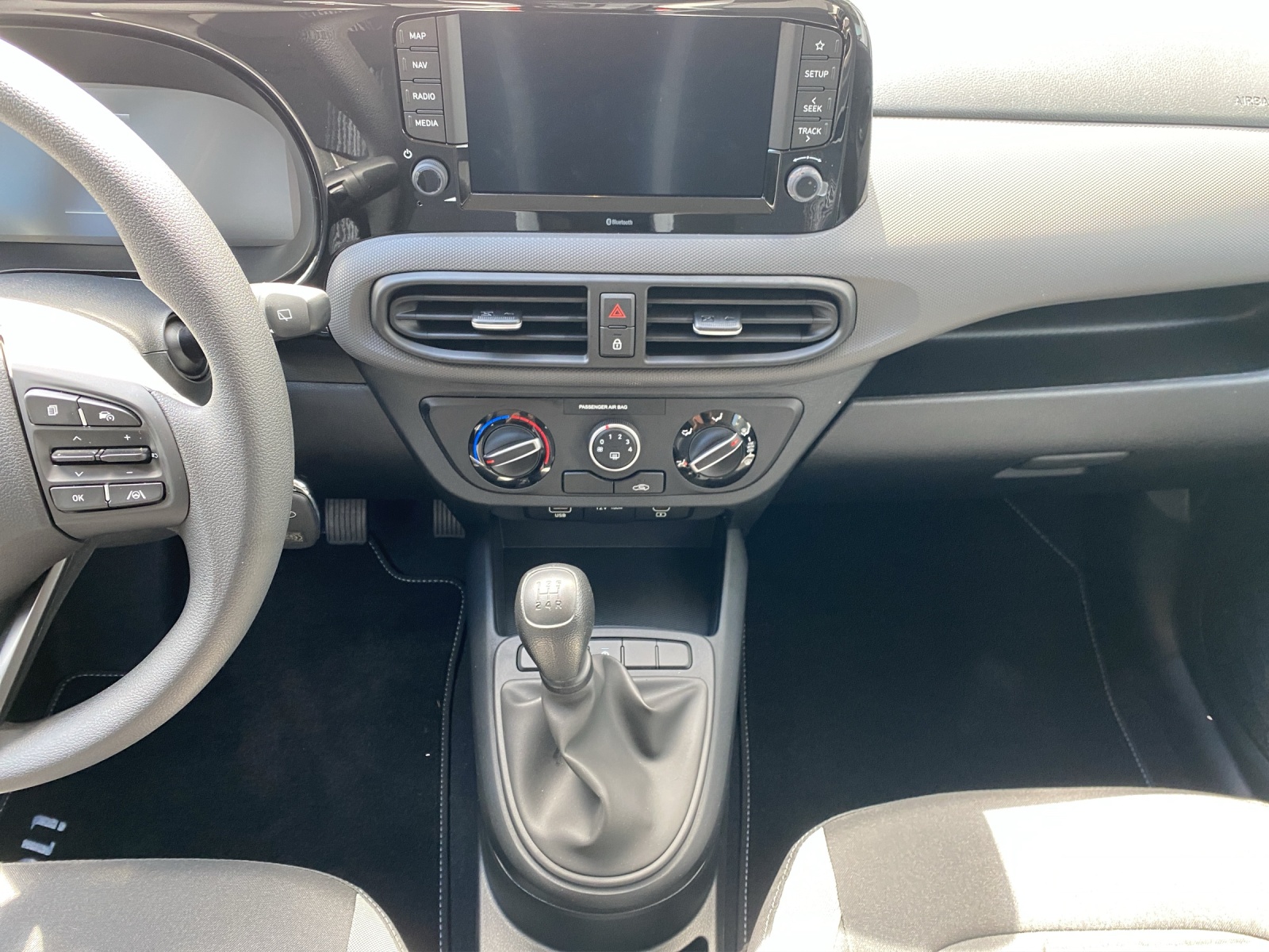 HYUNDAI i10 1.0 Pica-image-15