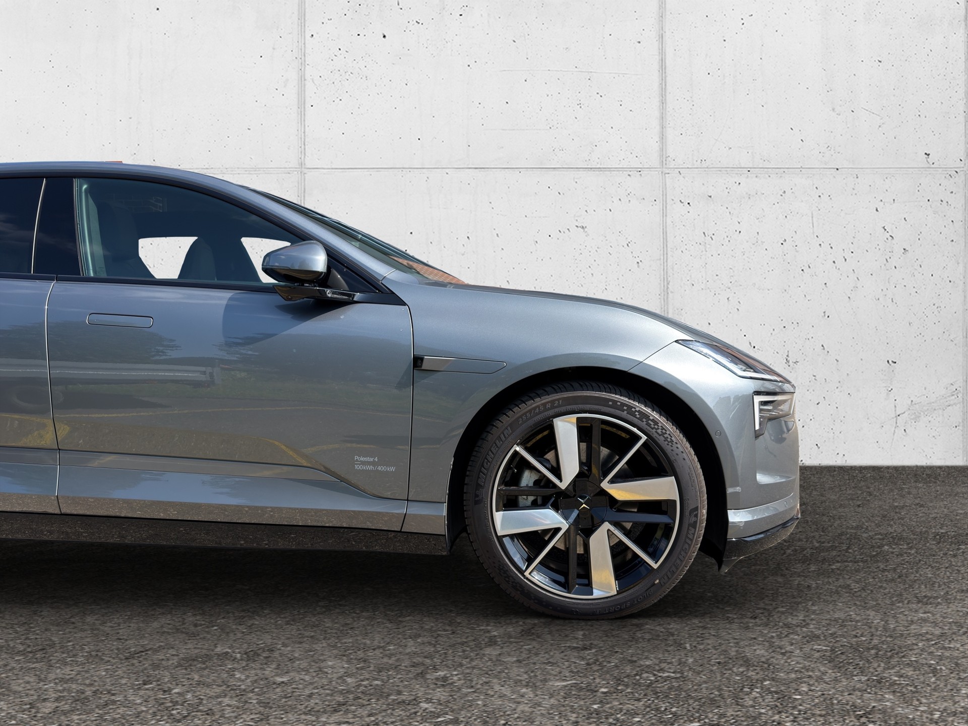 POLESTAR Polestar 4 Long Range Dual 100kWh-image-9