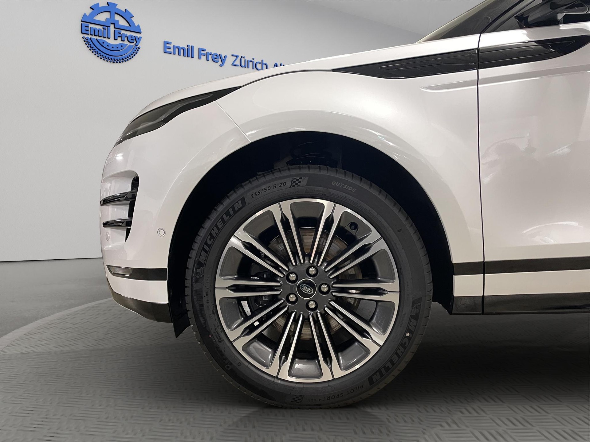 LAND ROVER Range Rover Evoque 2.0 D 200 Dynamic SE-image-12