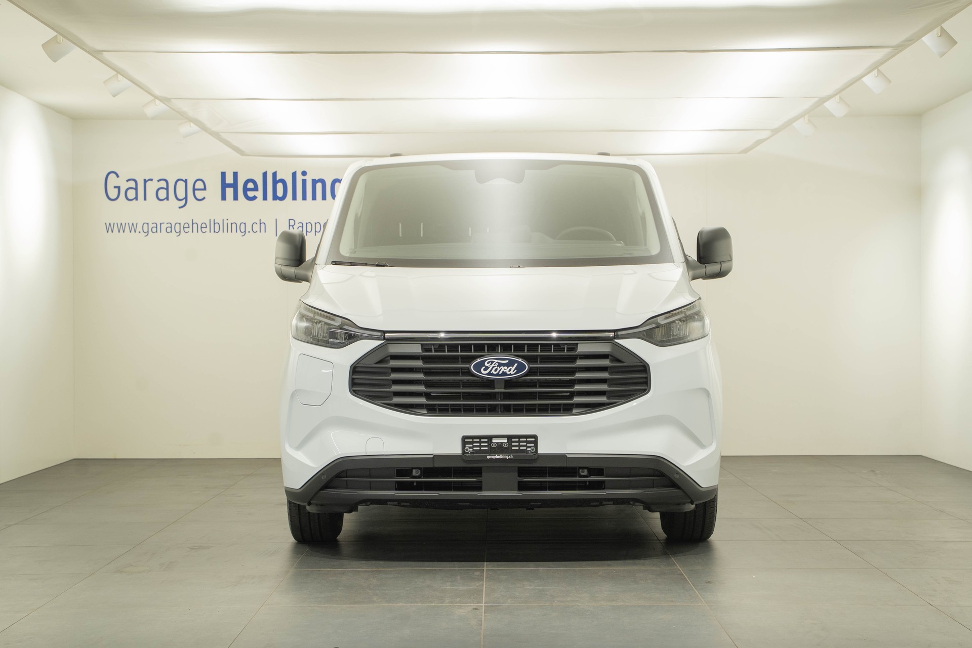FORD Transit C Van 320 L1 2.5 Duratec 233 Trend PHEV-image-1