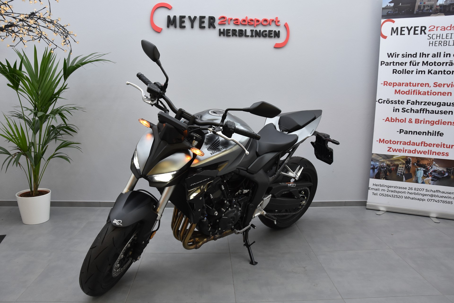 HONDA CB1000SE Hornet-showroom-element-3