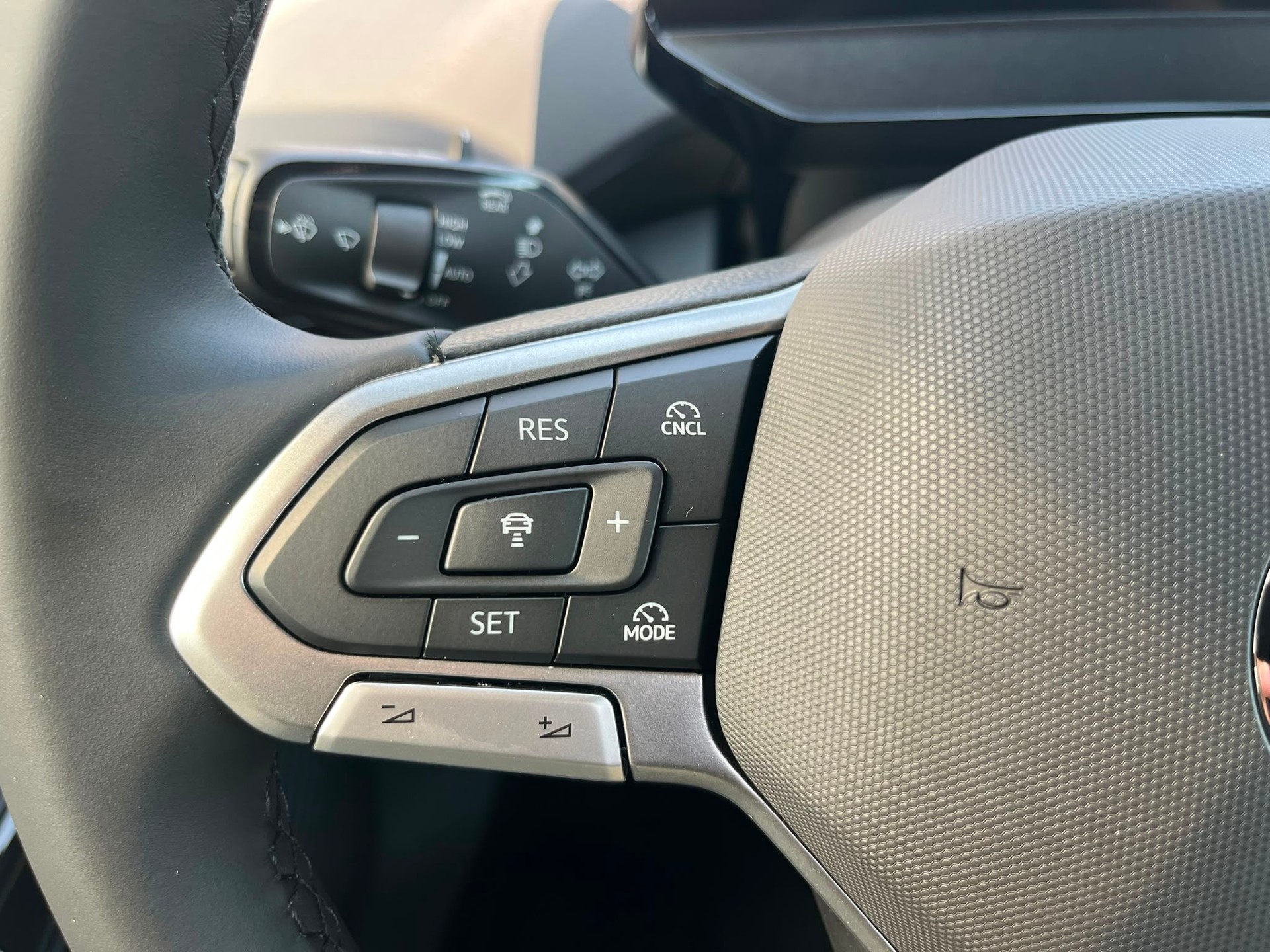 VW ID.4 Pro United 77 kWh 4 Motion-image-7